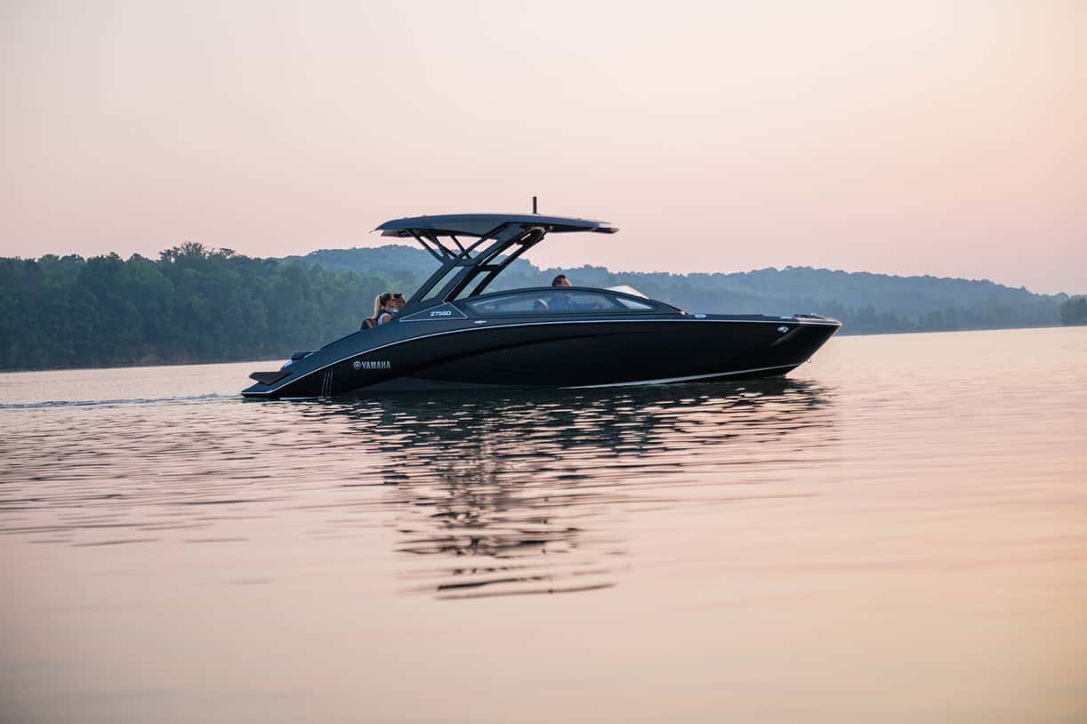 2026 Yamaha 275SD Black