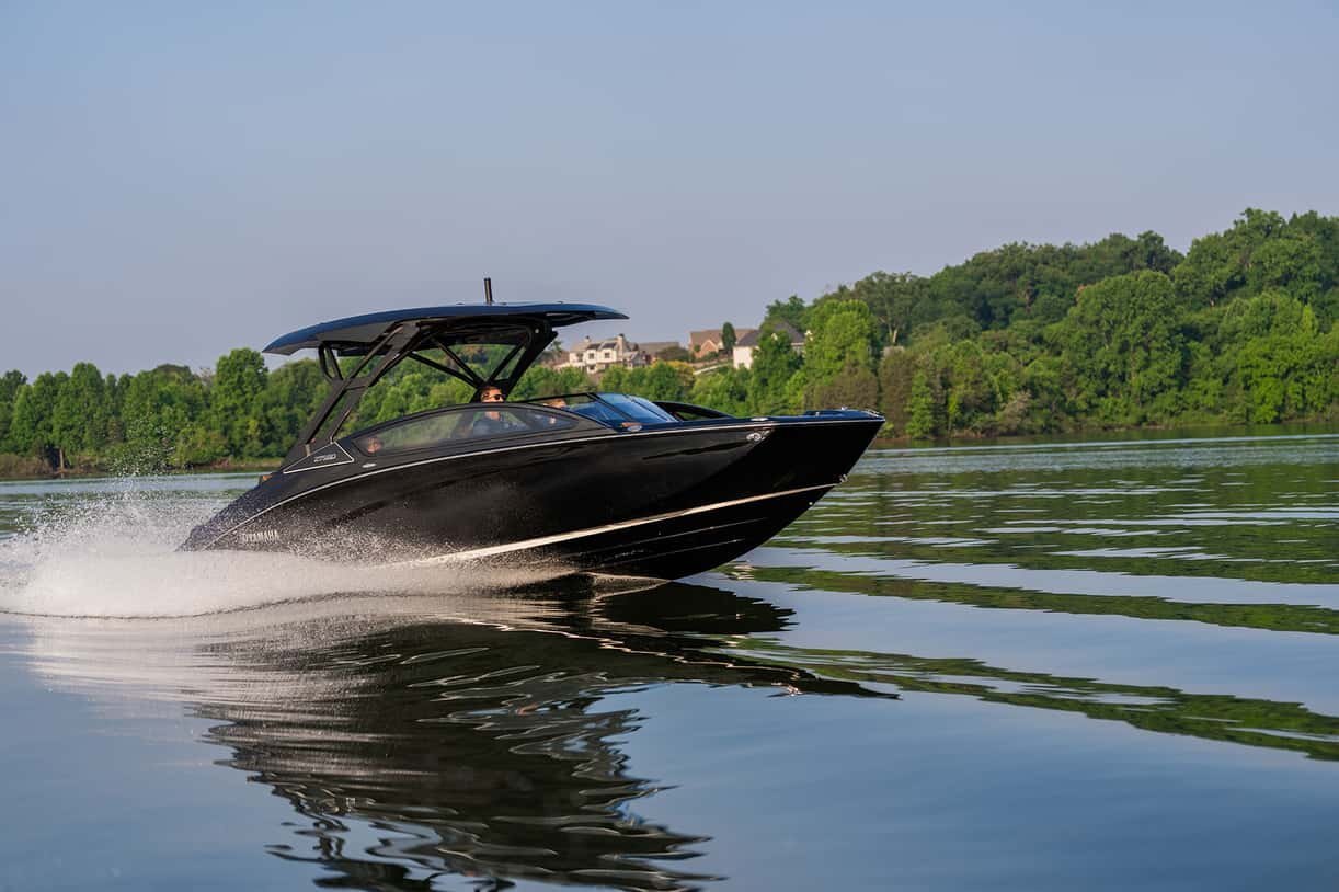 2026 Yamaha 275SD Black