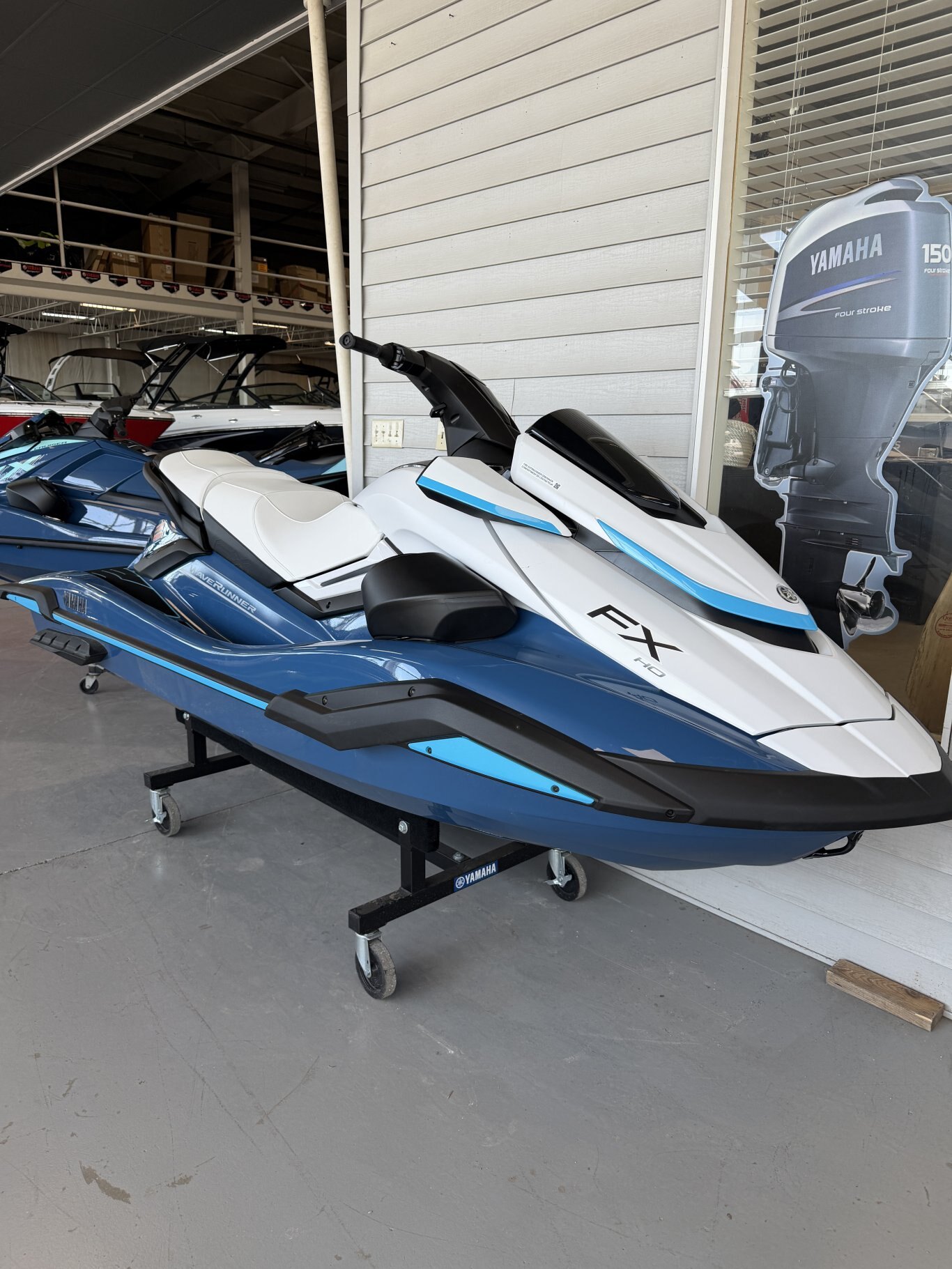 2026 Yamaha JetBlaster DLX 2-UP Azure Blue/White