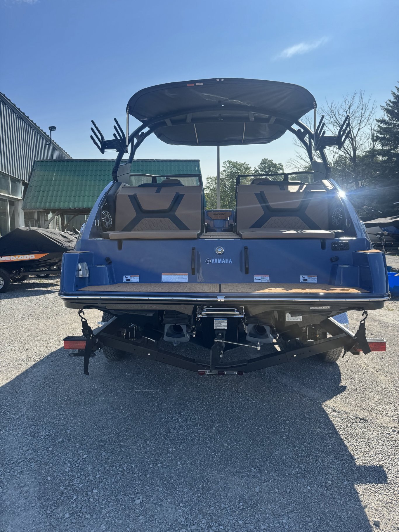 2026 Yamaha 222XD Black