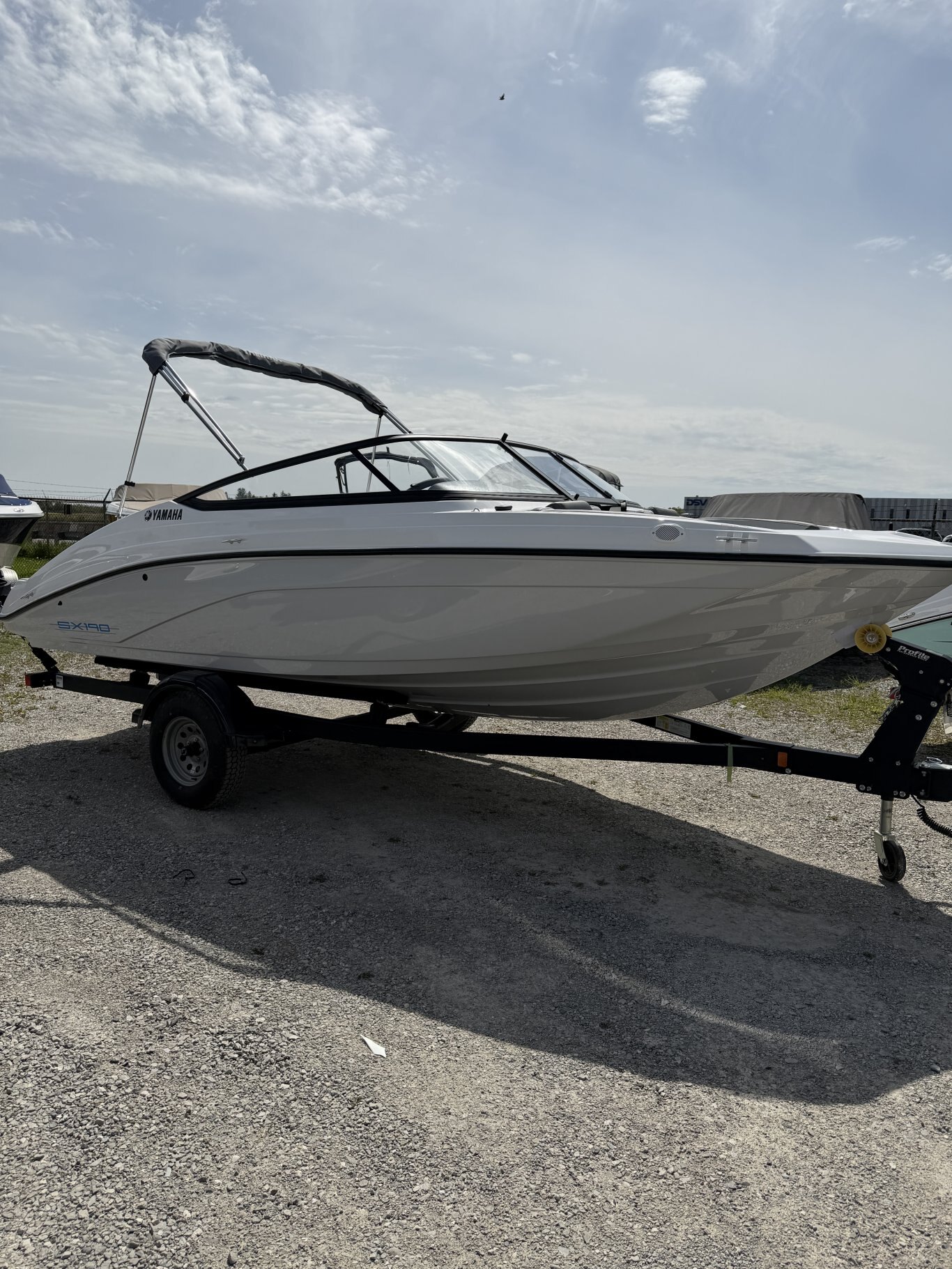 2024 YAMAHA 255 FSH SPORT E