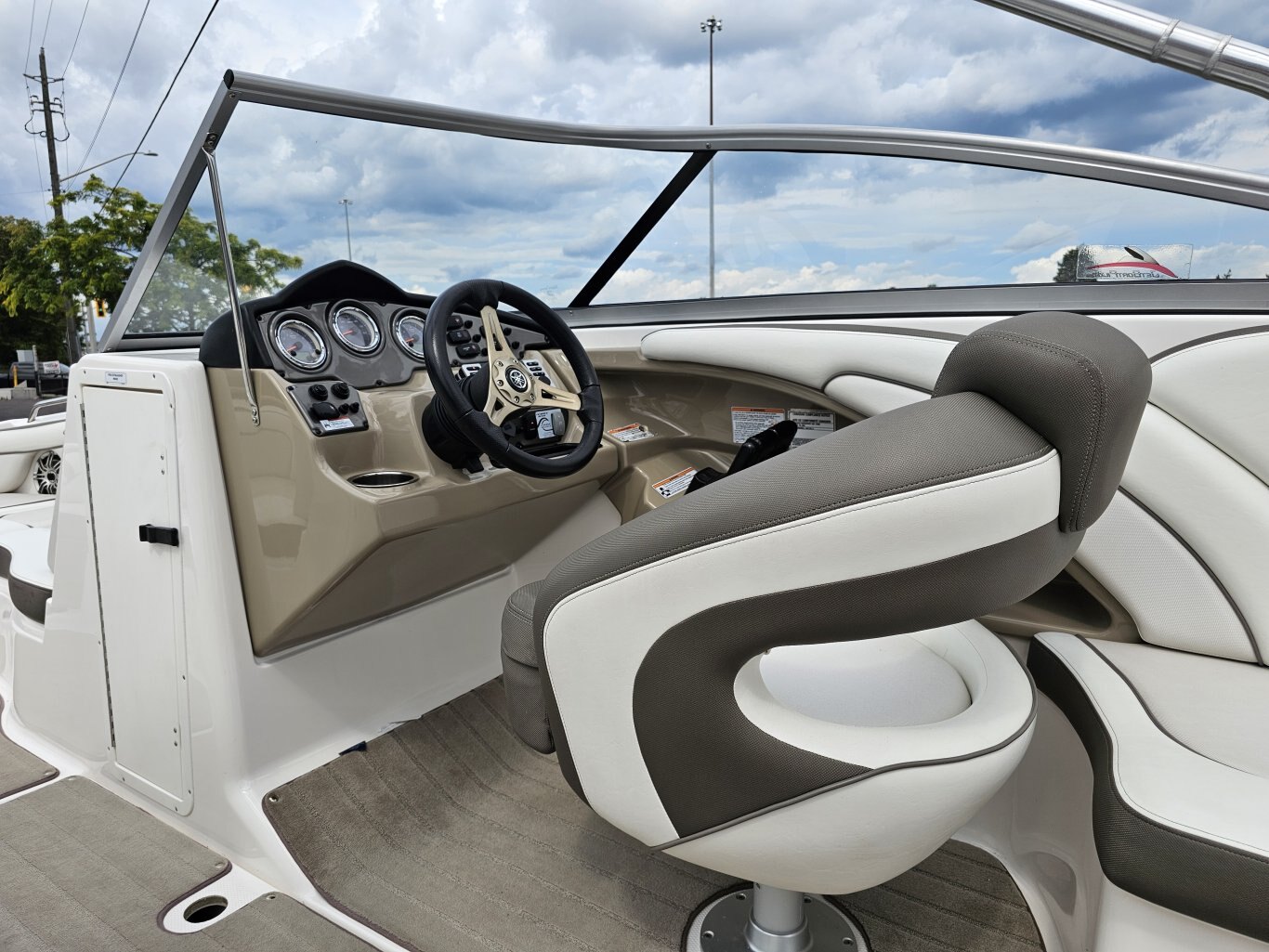 2013 242 Limited S 222 HOURS