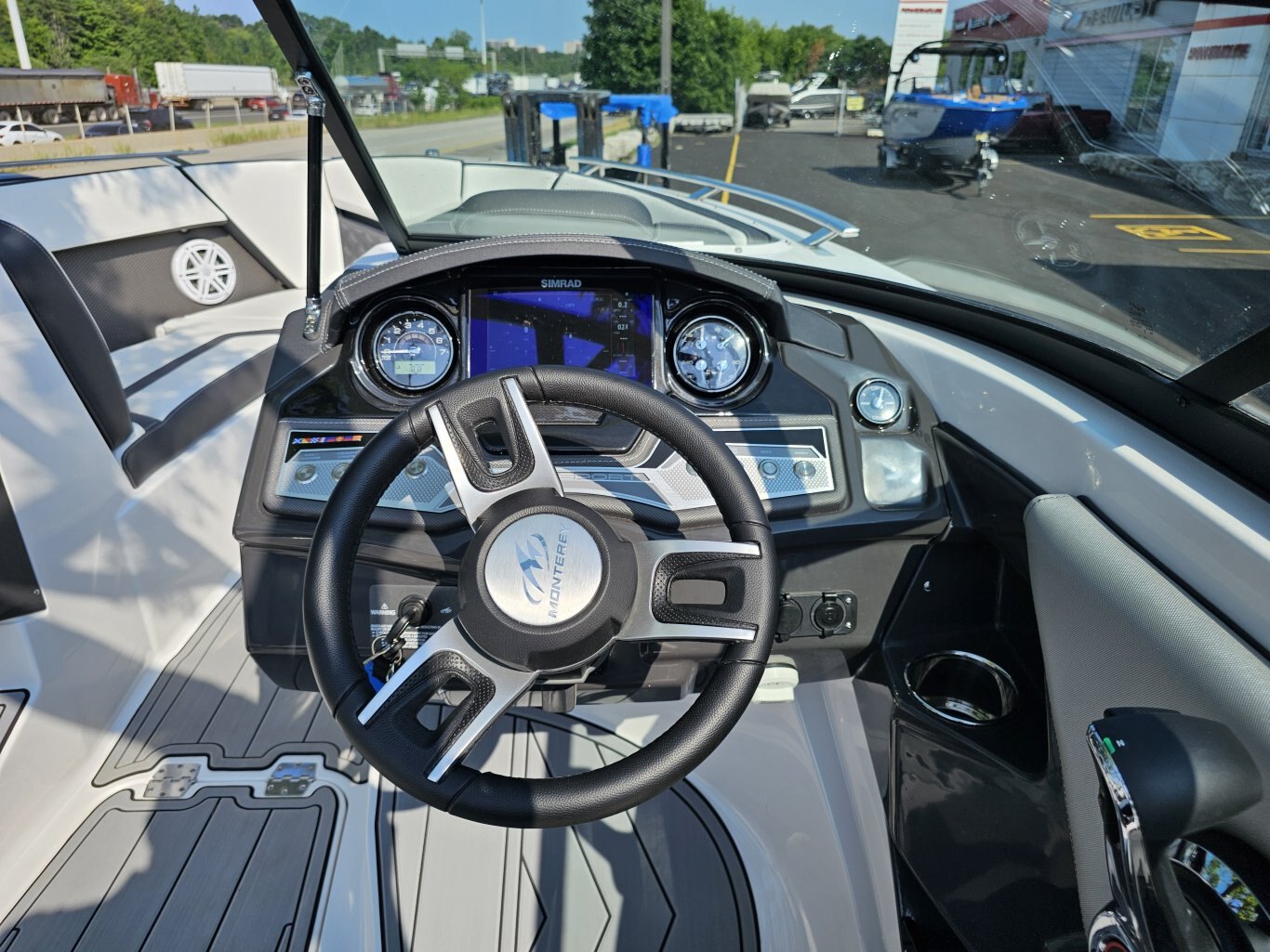 2025 Monterey 238SS 6.5 Hours