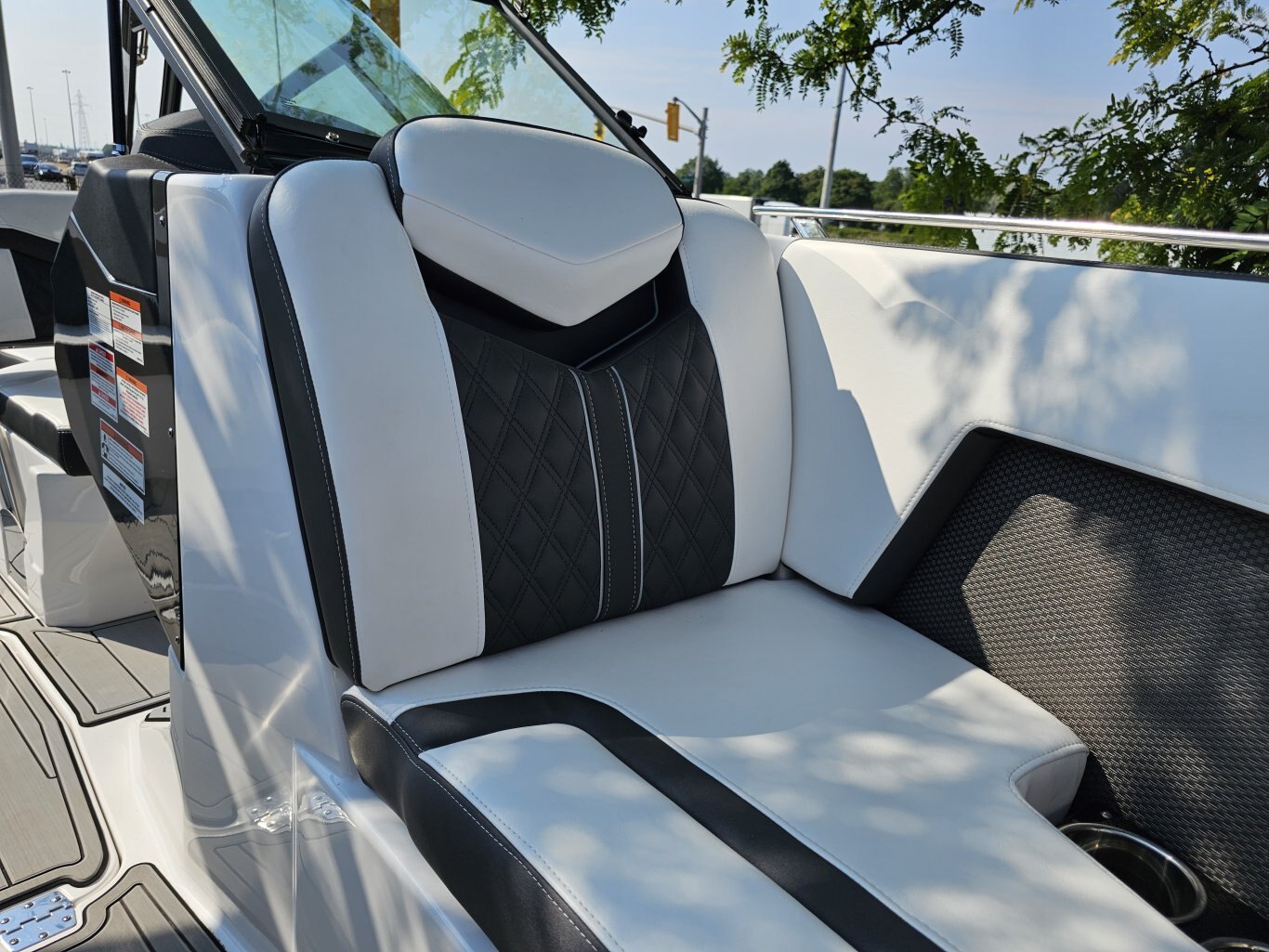 2025 Monterey 238SS 6.5 Hours