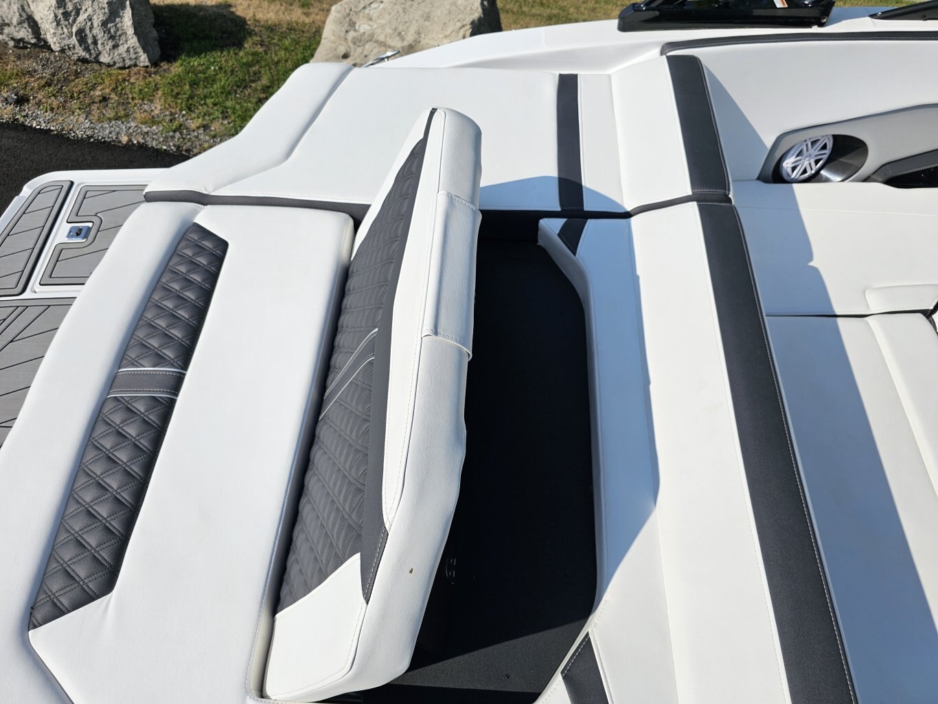 2025 Monterey 238SS 6.5 Hours