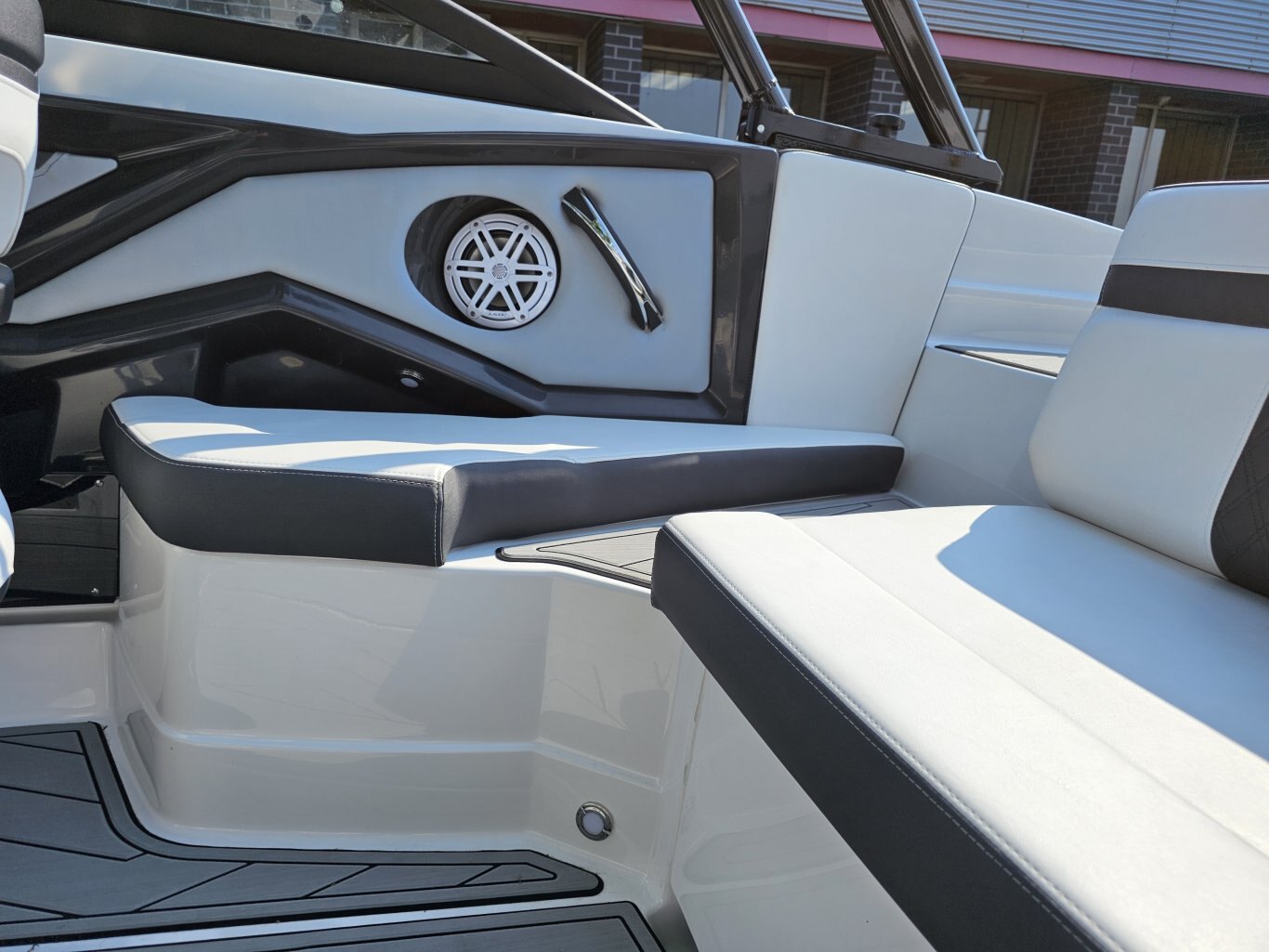 2025 Monterey 238SS 6.5 Hours