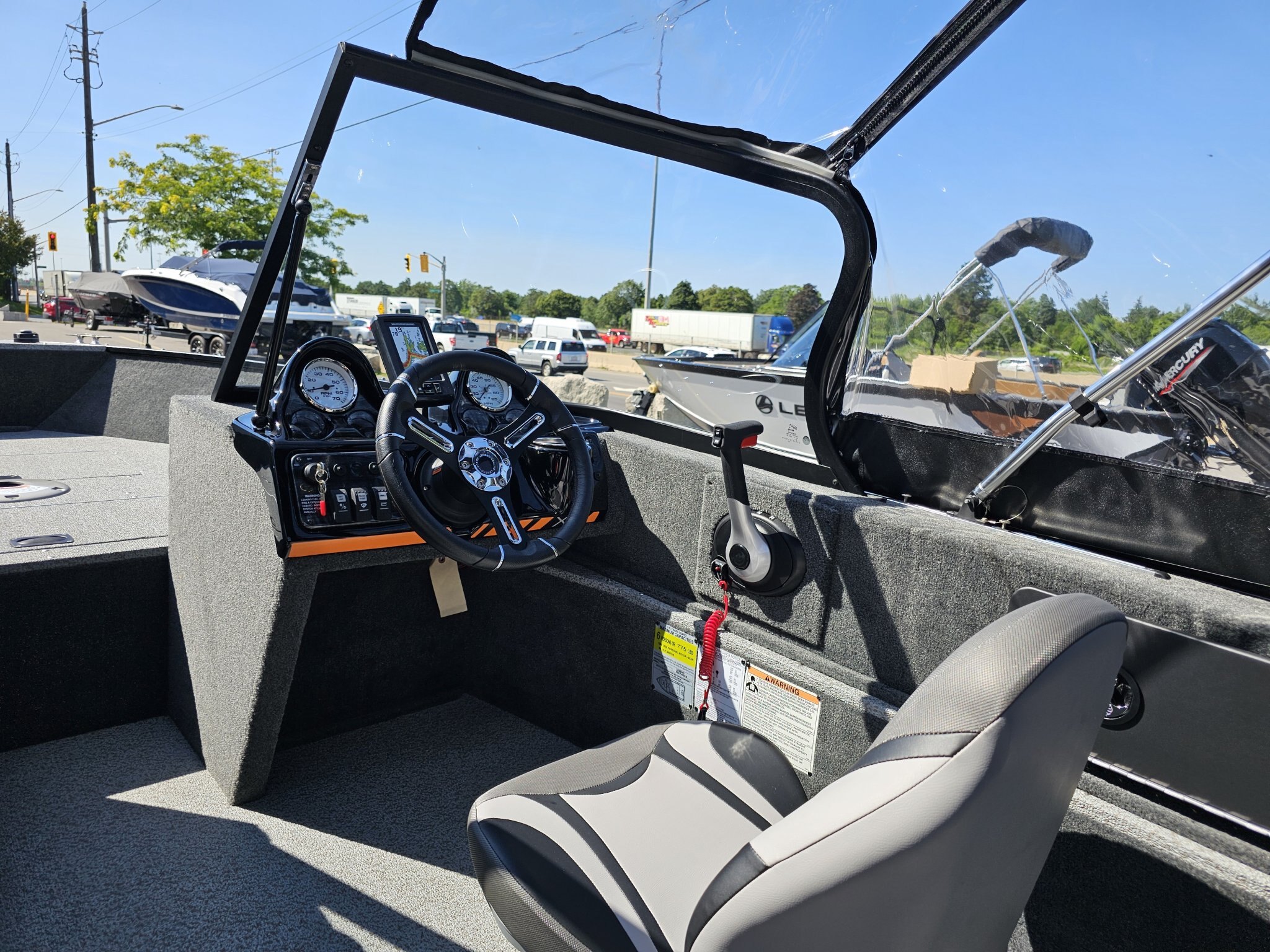 2025 Legend 16 XF WITH MERCURY 90 ELPT 4S