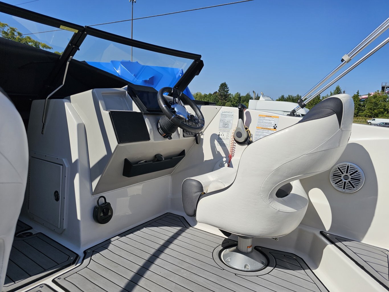 2022 Starcraft SVX 190 DC 934 Hours