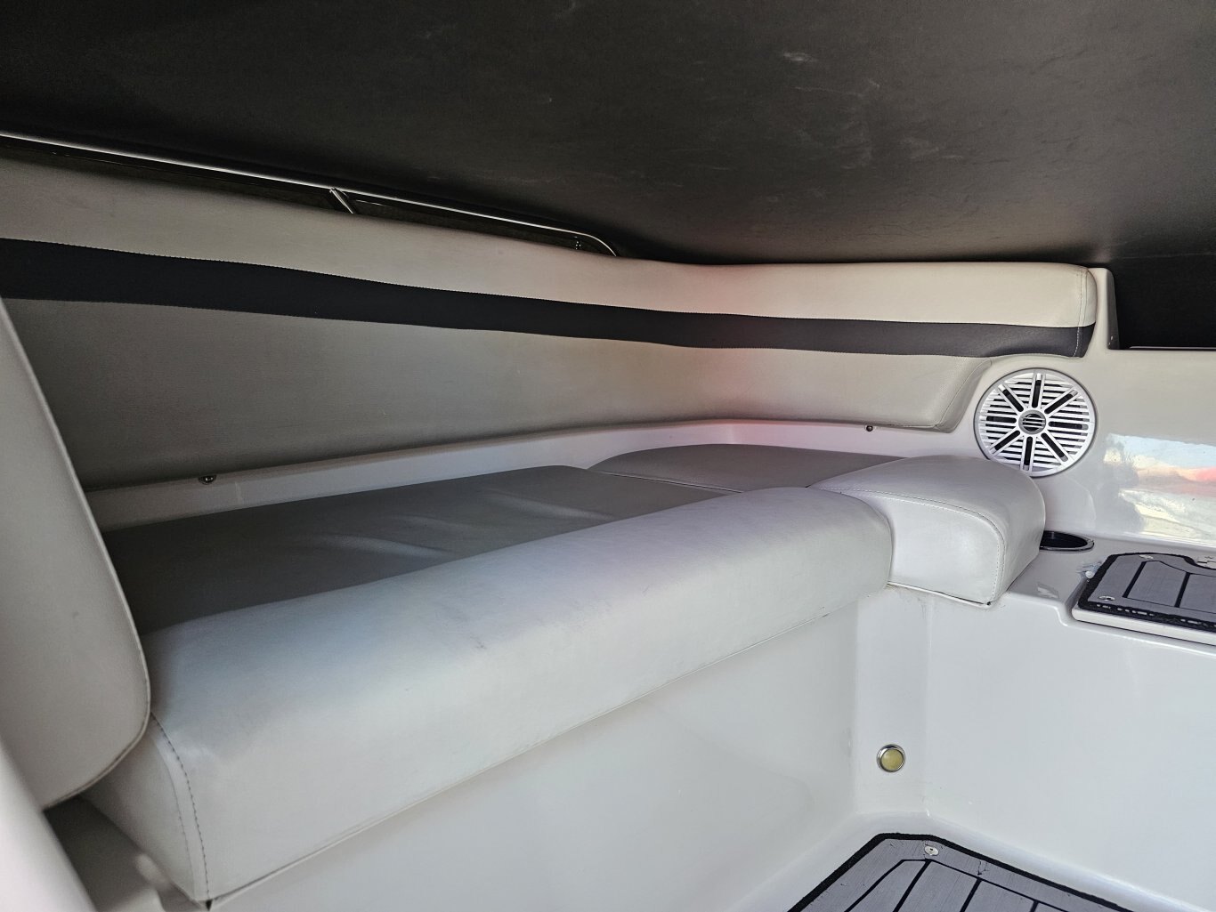 2022 Starcraft SVX 190 DC 934 Hours