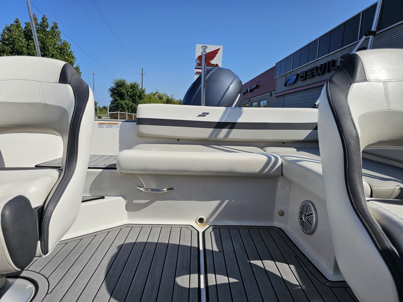 2022 Starcraft SVX 190 DC 934 Hours