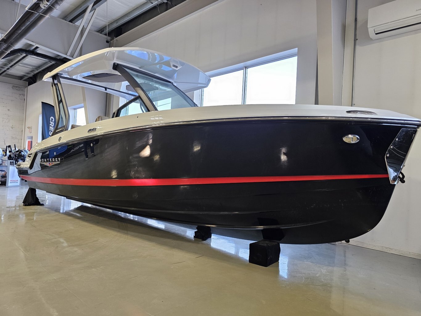 2025 MONTEREY M20 -BOAT SHOW PRICES NOW!