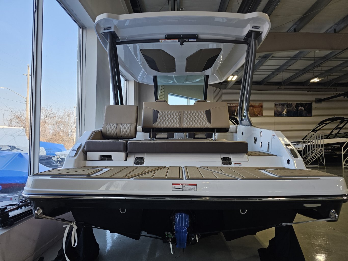 2025 MONTEREY M22 -BOAT SHOW PRICES NOW!