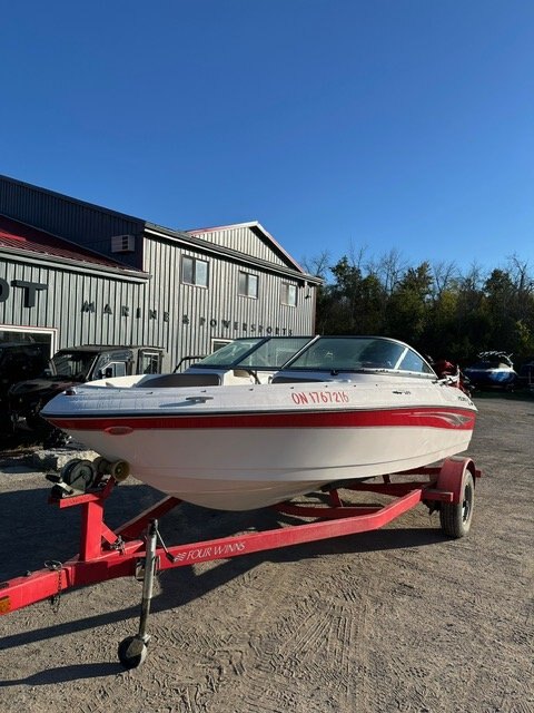 2008 Four Winns H180