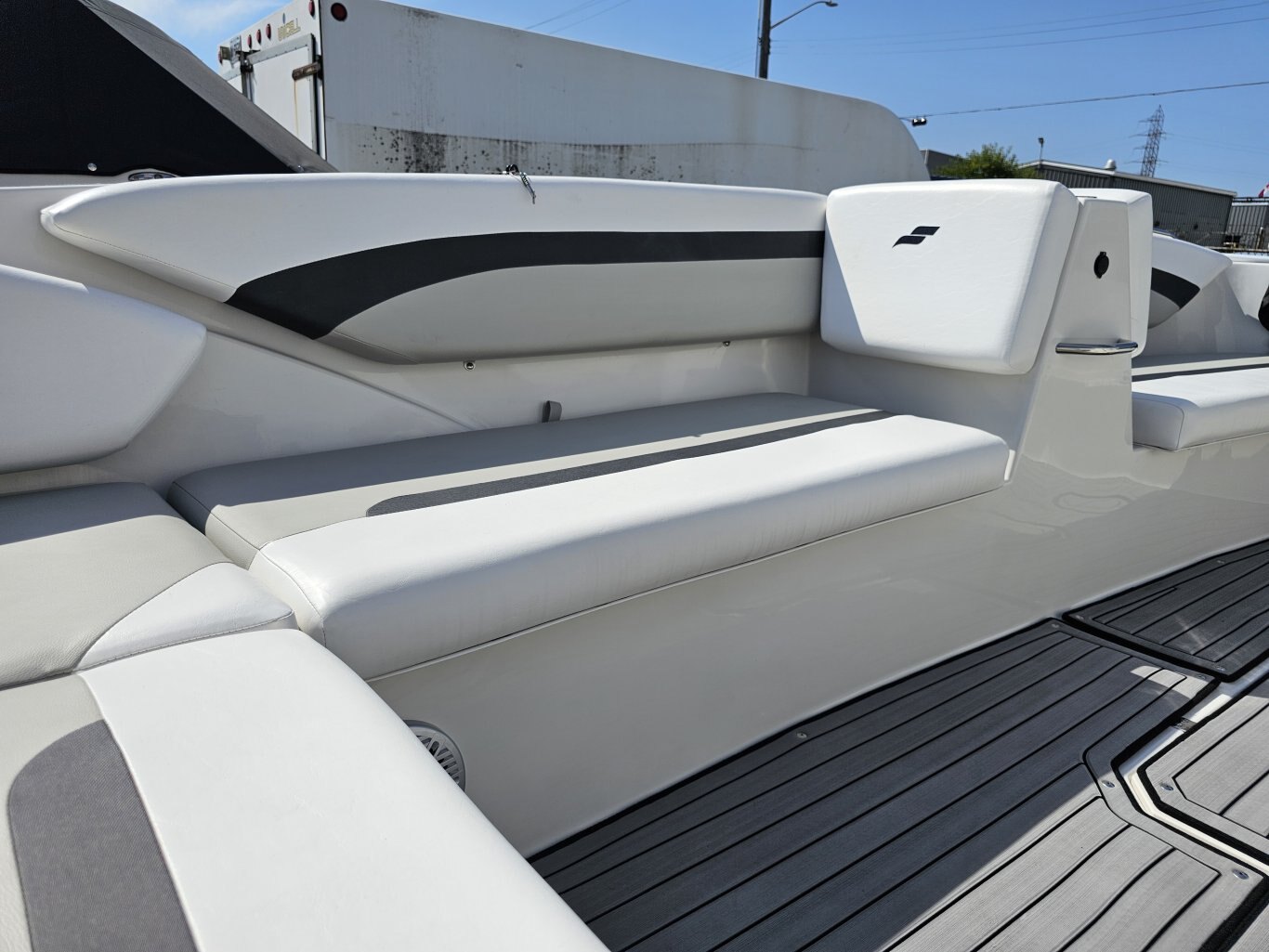 2023 Starcraft SVX 171 With 115HP Yamaha VMax