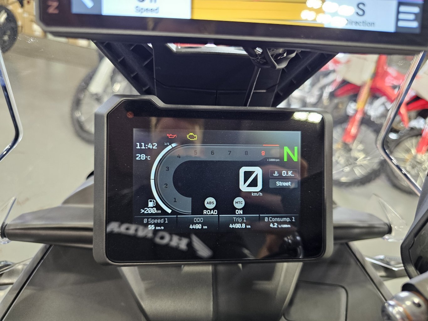 2024 KTM 790 ADVENTURE WHITE 4,490 KM