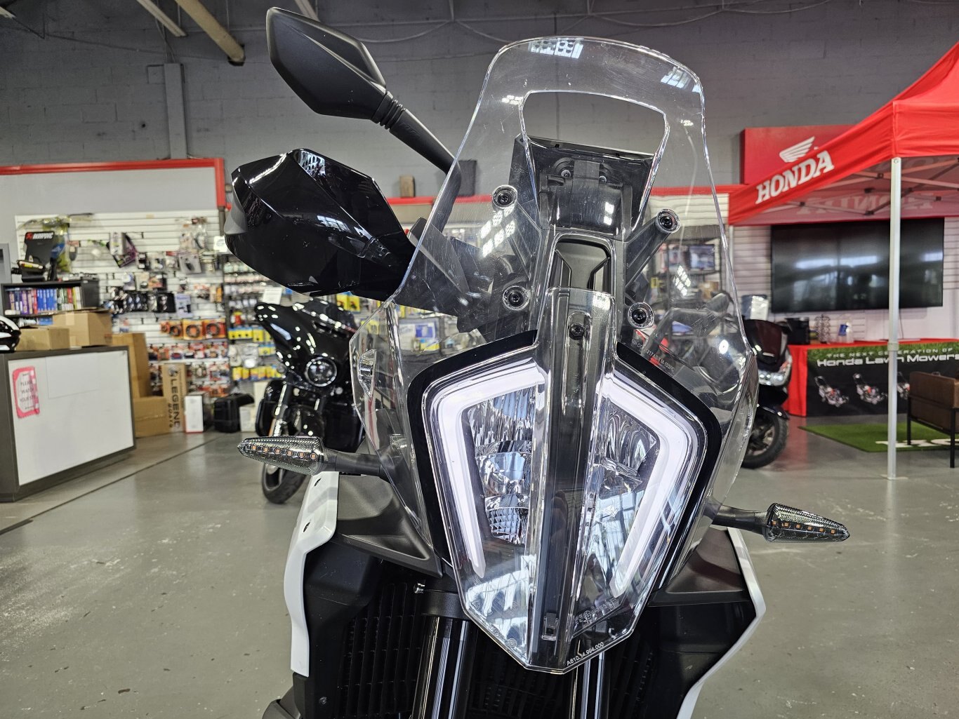 2024 KTM 790 ADVENTURE WHITE 4,490 KM