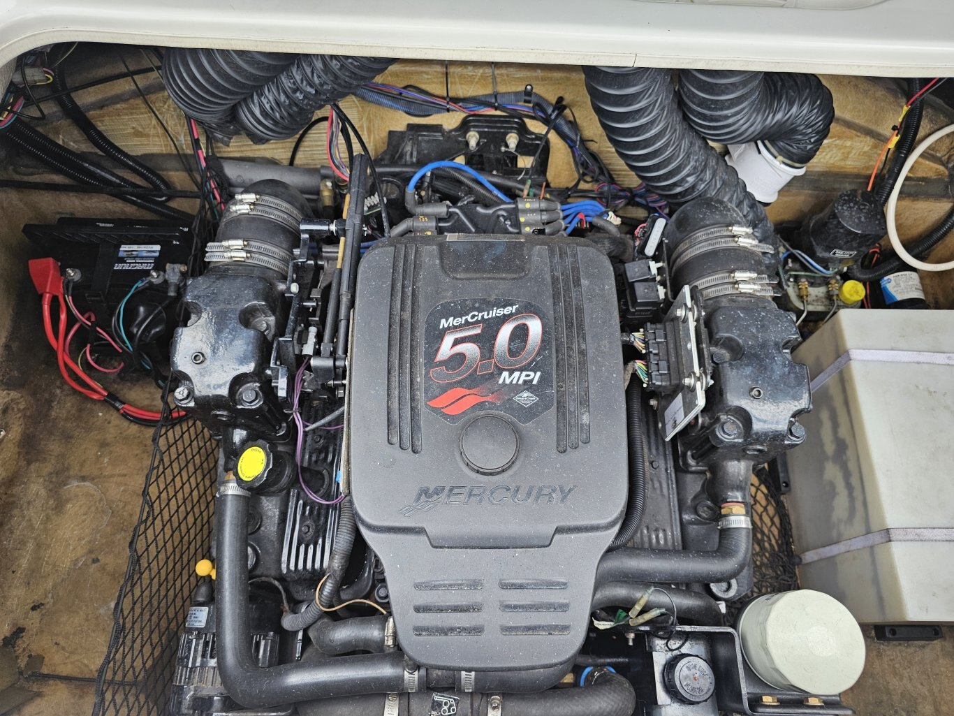 2005 Larson 208 LXI 294 Hours