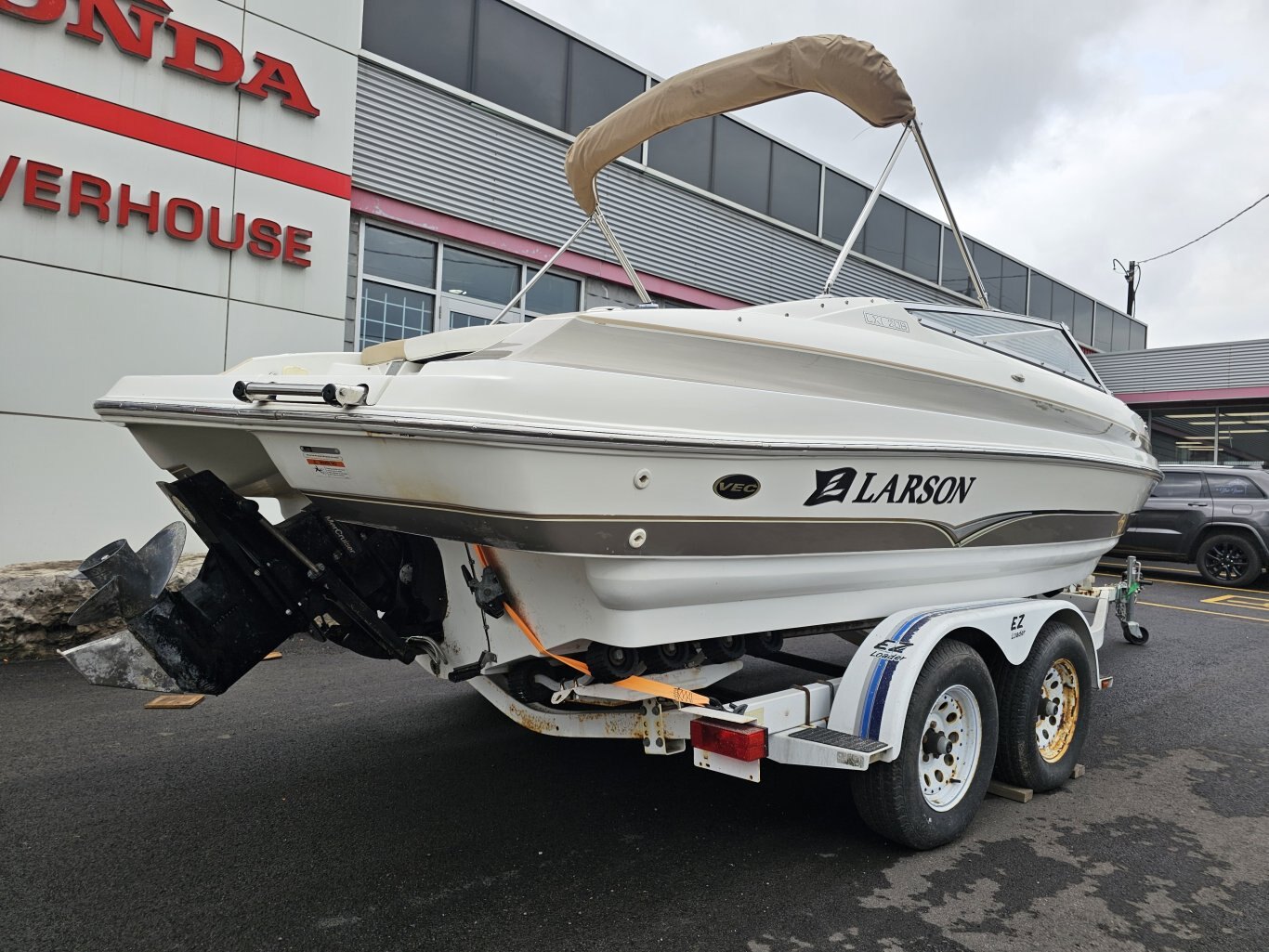 2005 Larson 208 LXI 294 Hours