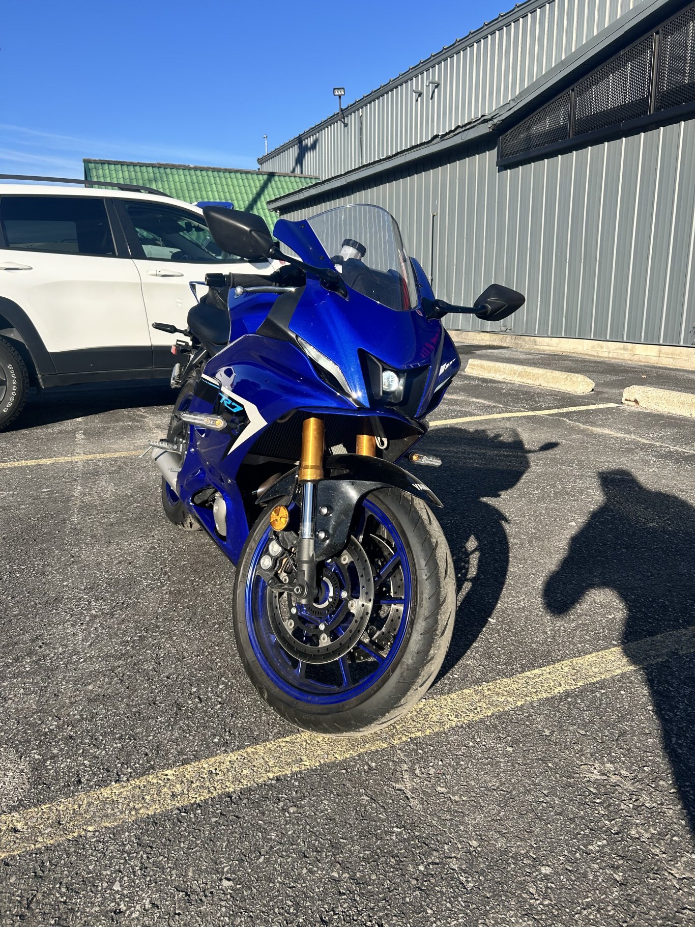 2025 YAMAHA YZF R7 DEMO