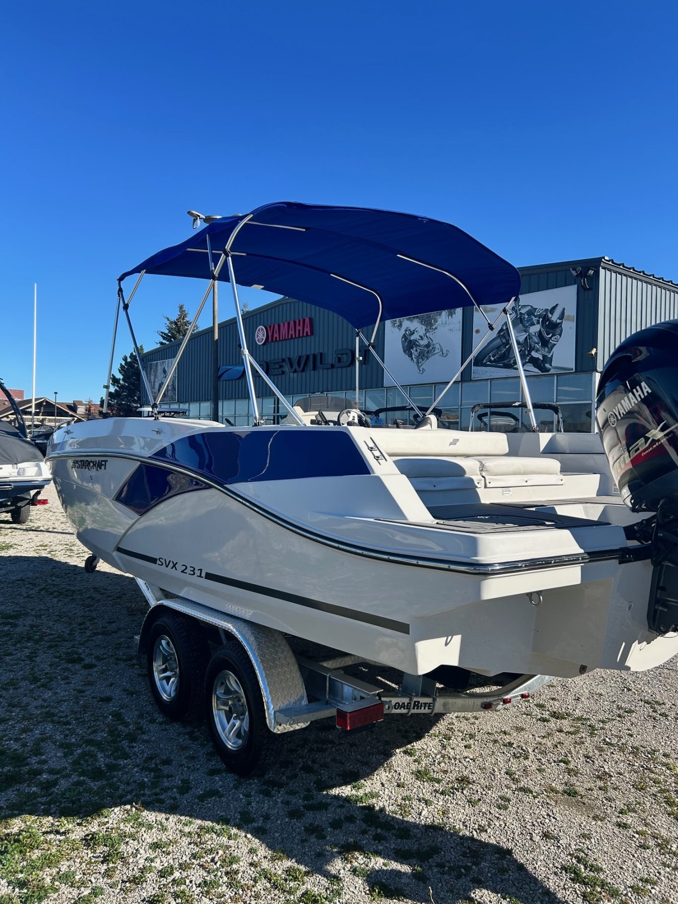 2023 STARCRAFT SVX 231 OB W/175HP YAMAHA