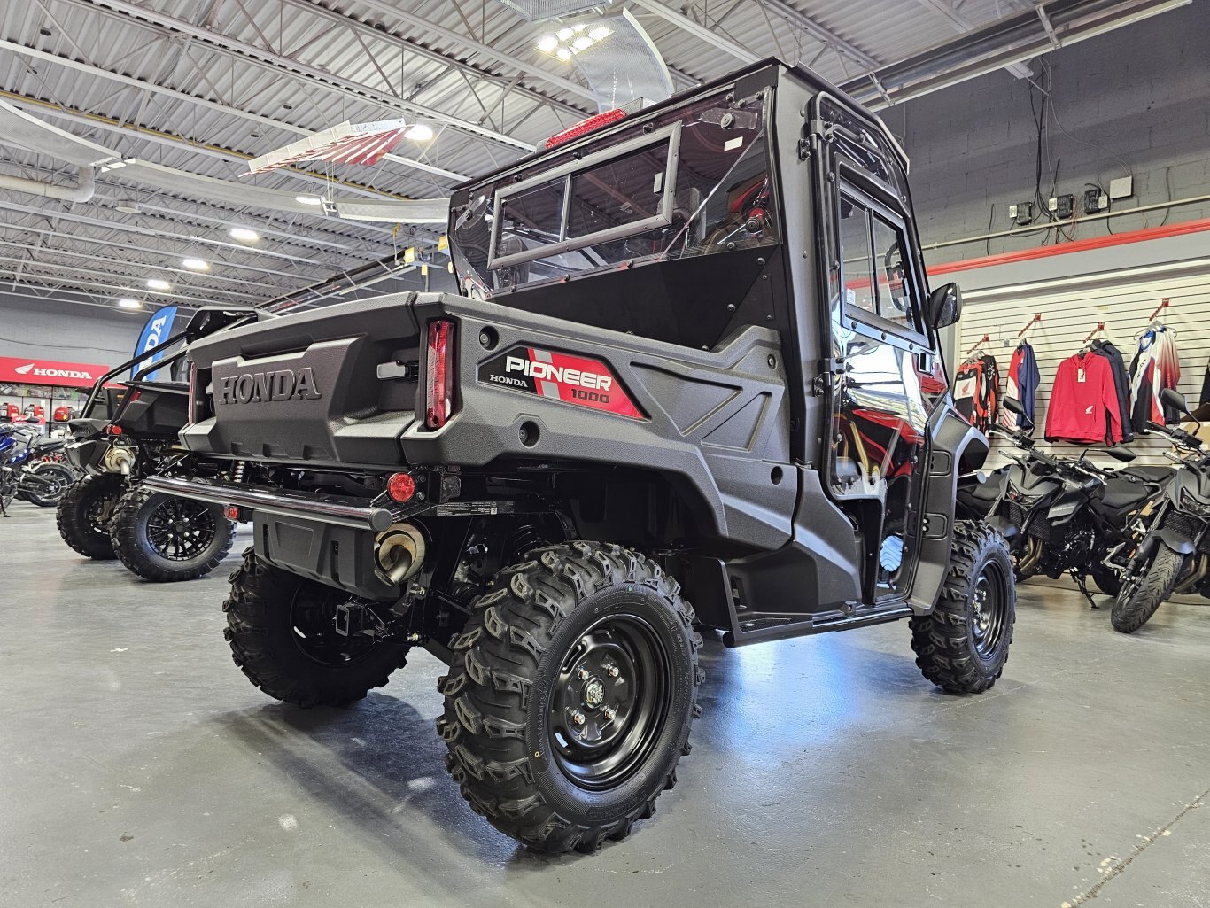 2025 Honda Pioneer 1000 3P EPS Standard Full Cab, Heater, Wiper