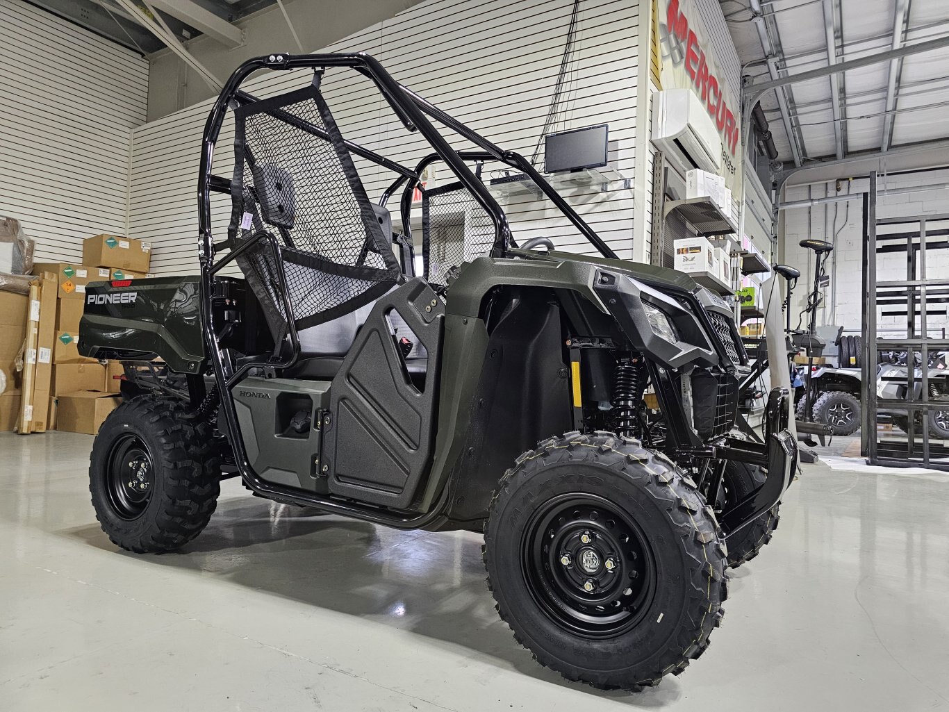 2026 Honda Pioneer 520 Standard Black Forest Green