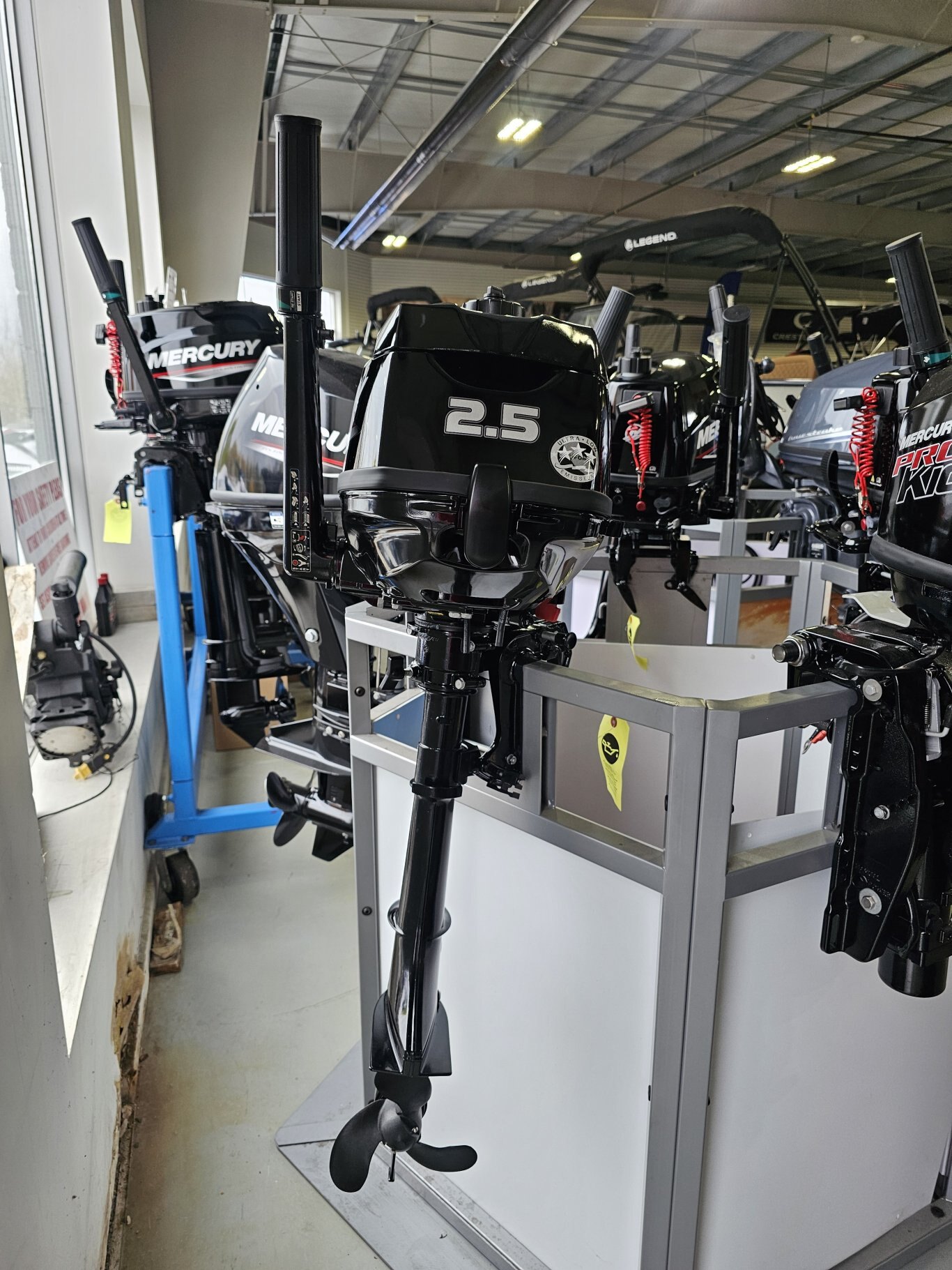 Mercury 2.5MH Fourstroke, Short Shaft, Tiller Steering