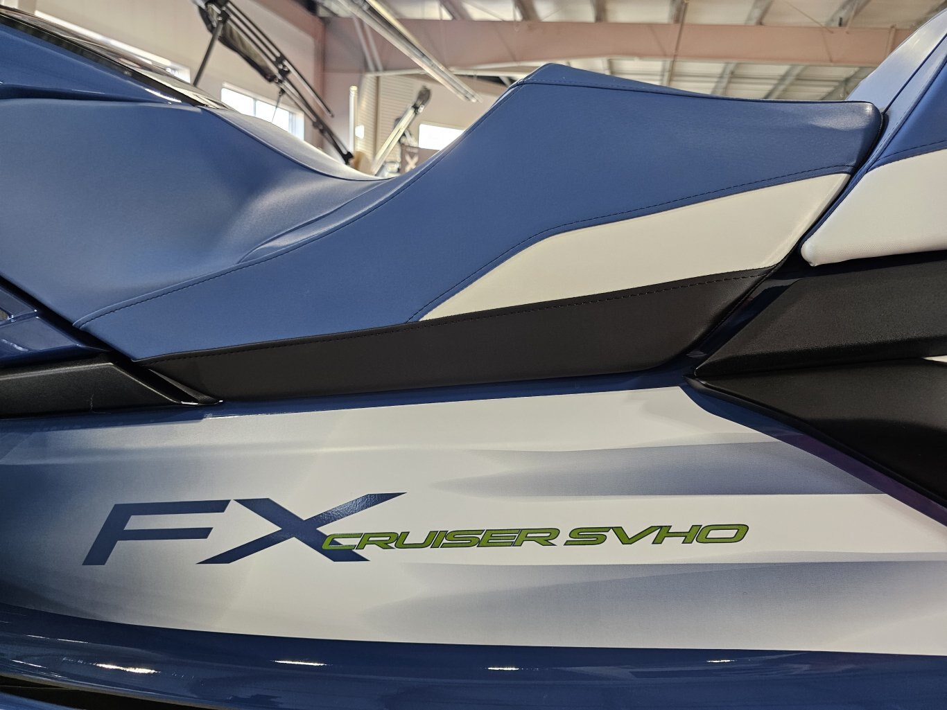 2024 Yamaha FX CRUISER SVHO Black/Deepwater Blue