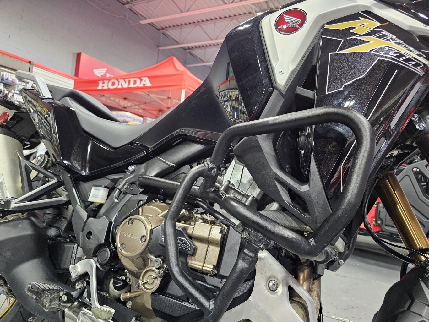 2021 Honda Africa Twin Adventure Sports 40,284 KM