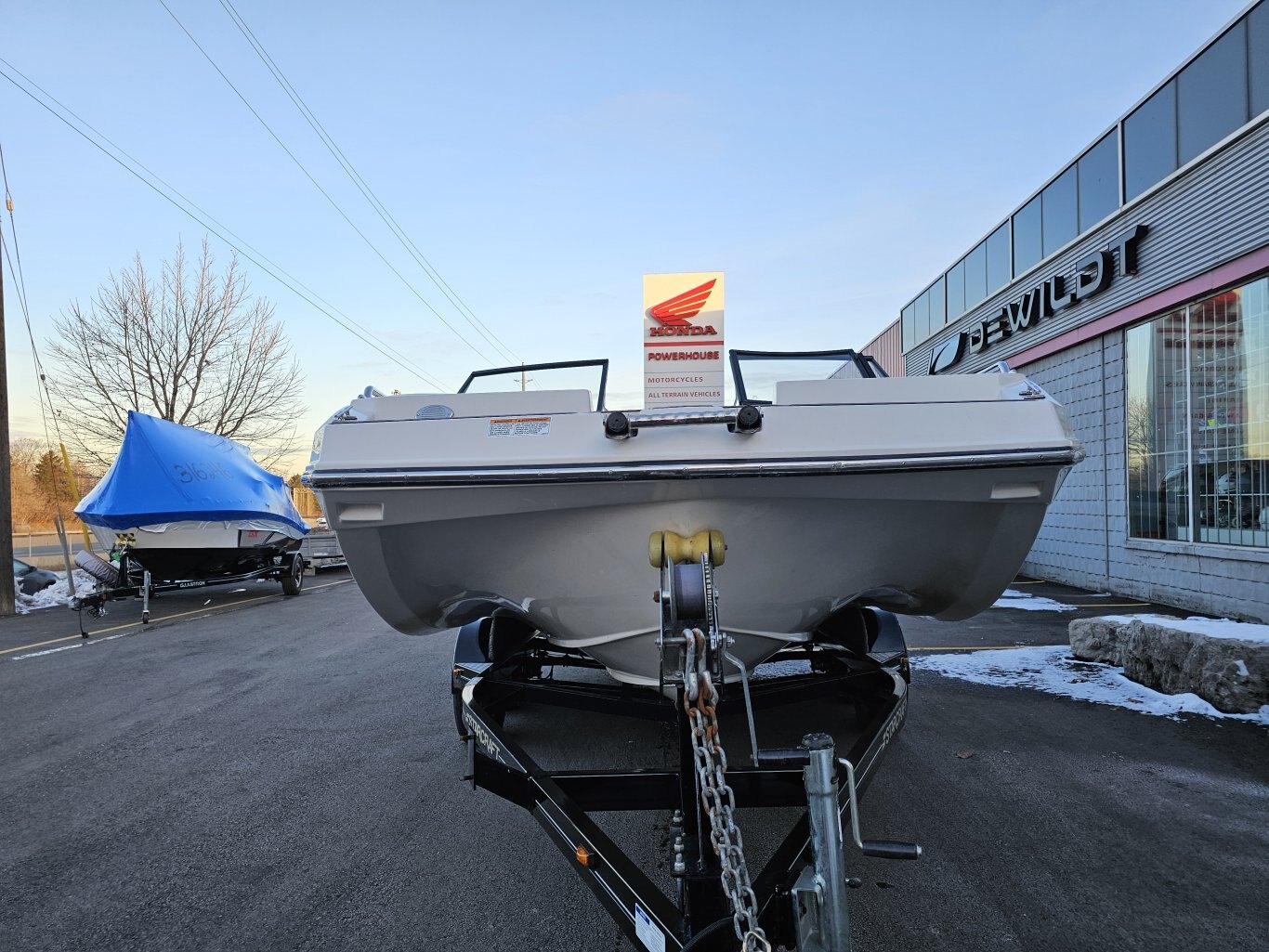 2023 Starcraft SVX 190 DC With 150 HP Yamaha 574 Hours