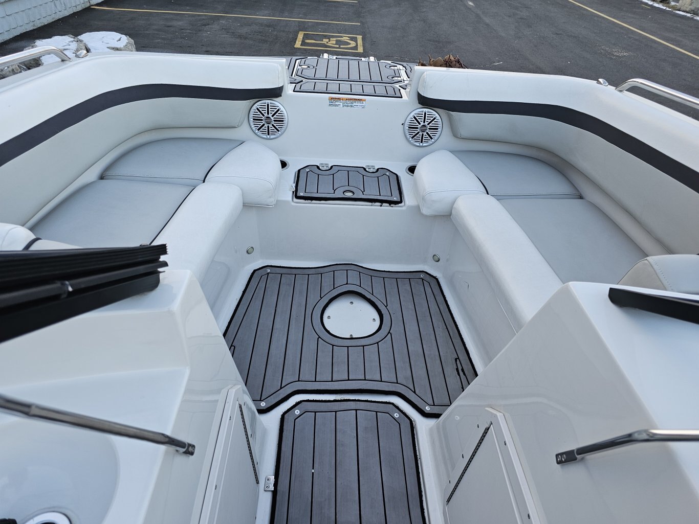 2023 Starcraft SVX 190 DC With 150 HP Yamaha 574 Hours