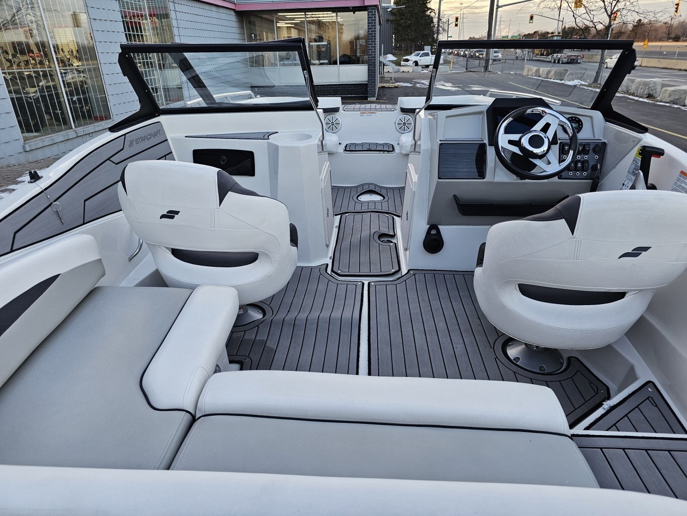 2023 Starcraft SVX 190 DC With 150 HP Yamaha 574 Hours