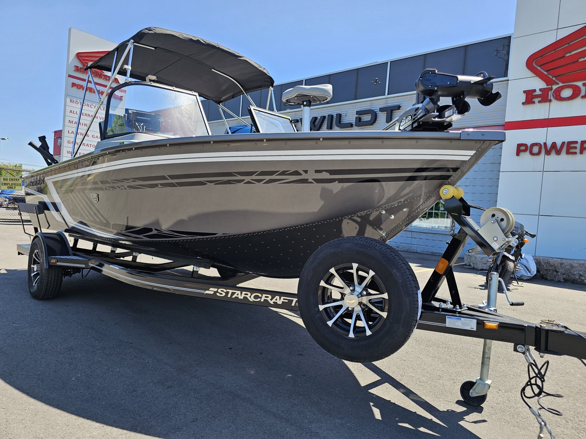 2025 CRESTLINER 1750 HAWK WT