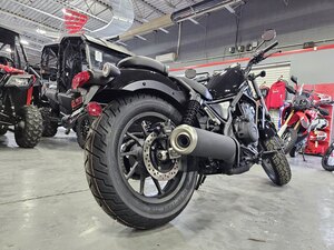 2026 Honda Rebel 500 ABS Pearl Shining Black