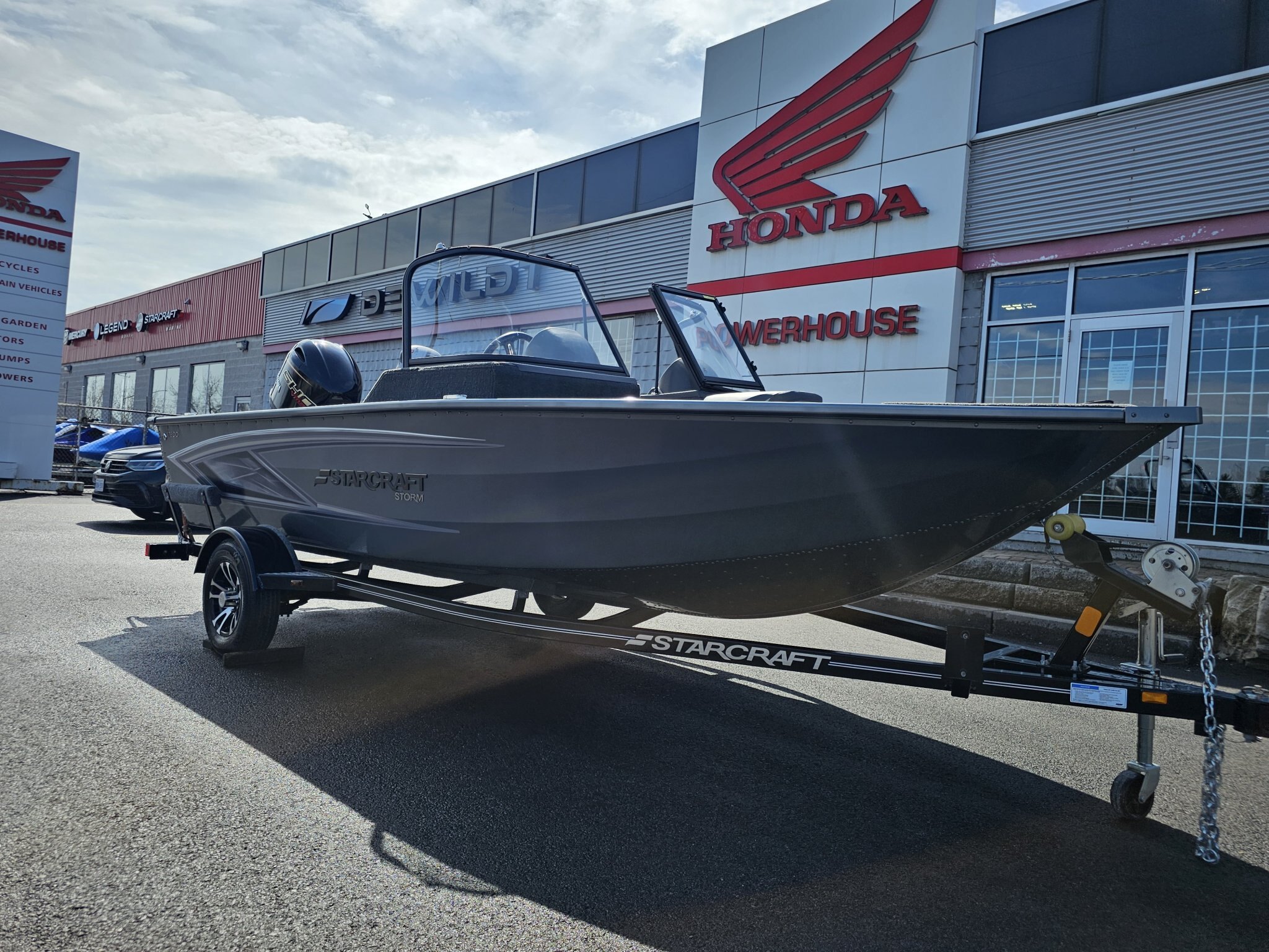 2024 STARCRAFT RX 25 Q DC W/300HP YAMAHA DEMO!