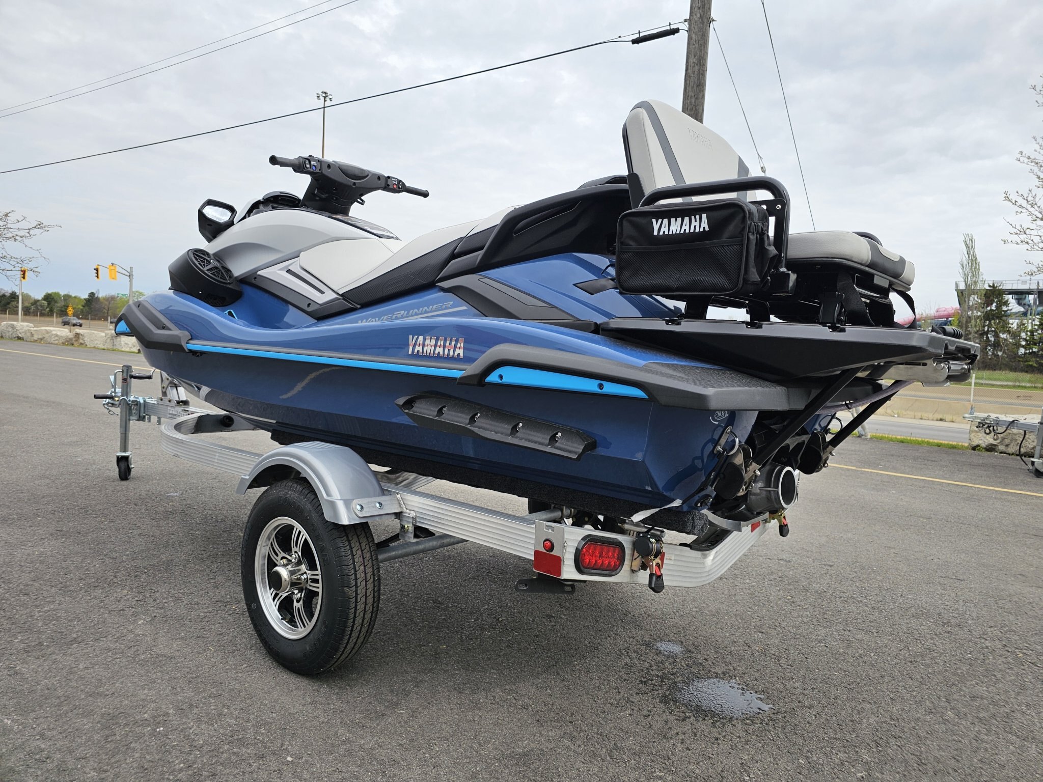 2026 Yamaha FX HO WITH AUDIO ACCESSORIES INCLUDED DO NOT PAY UNTIL 2027 OR CASH PURCHASE DISCOUNTS UP TO $1500 ON IN STOCK 2026 WAVERUNNERS!