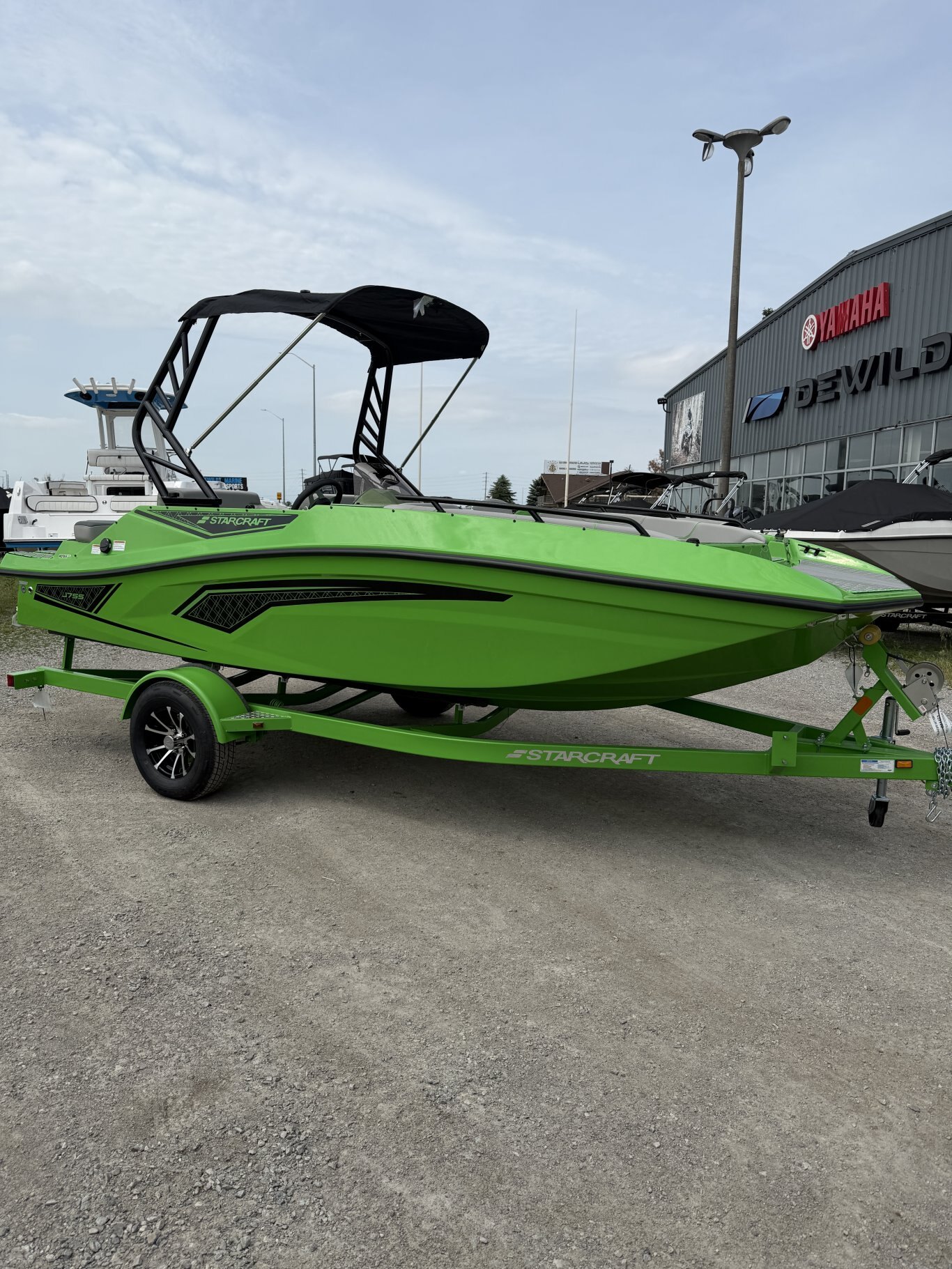 2026 Yamaha 222SD Mist Grey