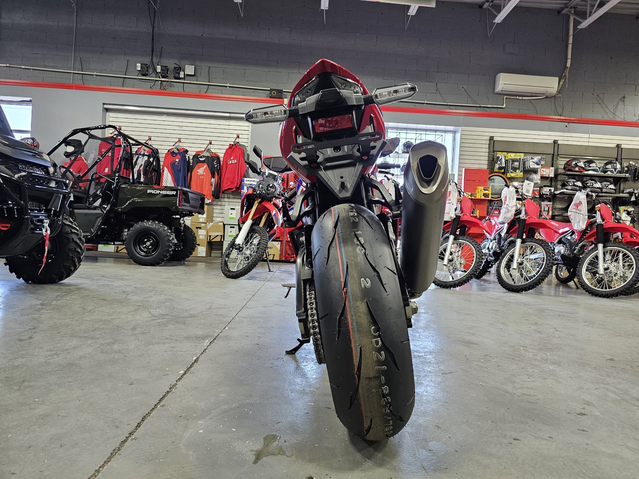 2026 Yamaha XSR900 Raven Black