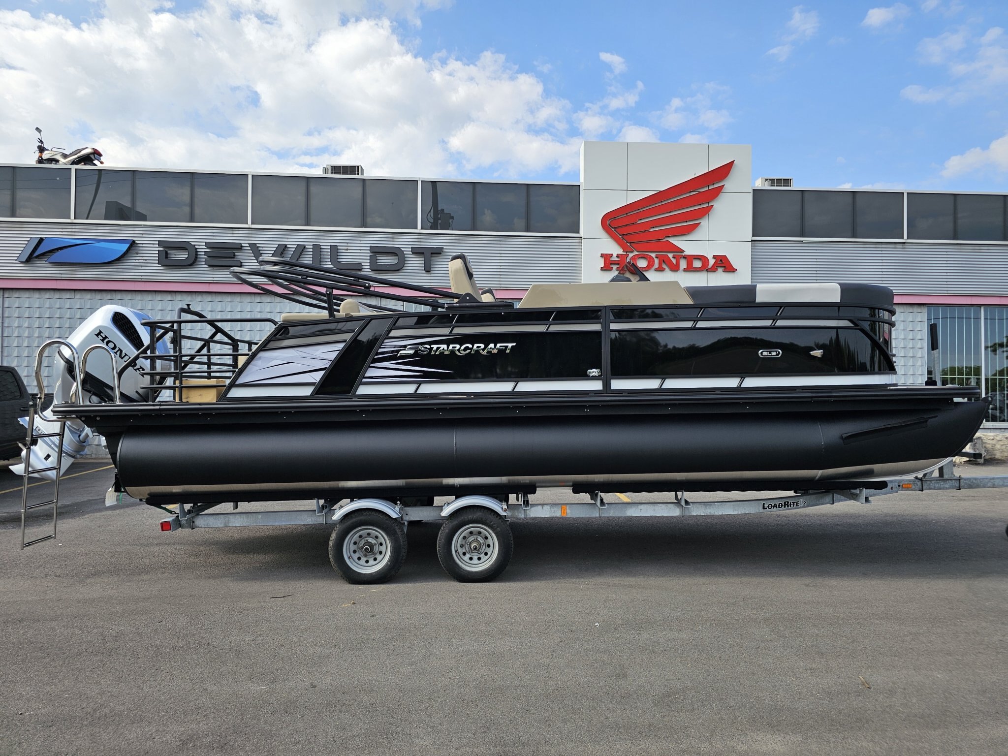 2026 Starcraft SLS 3 Q DH WITH 225HP HONDA