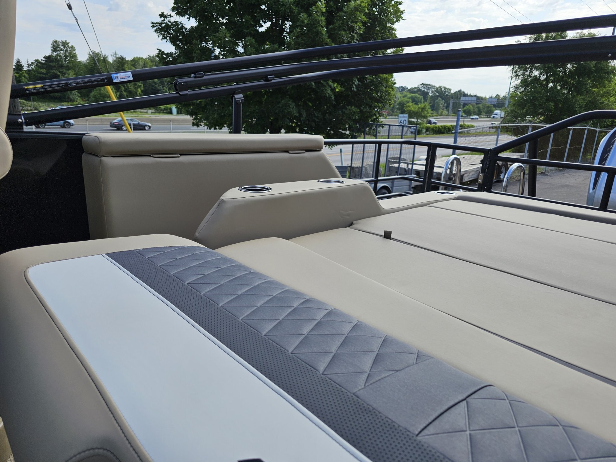 2026 Starcraft SLS 3 Q DH WITH 225HP HONDA