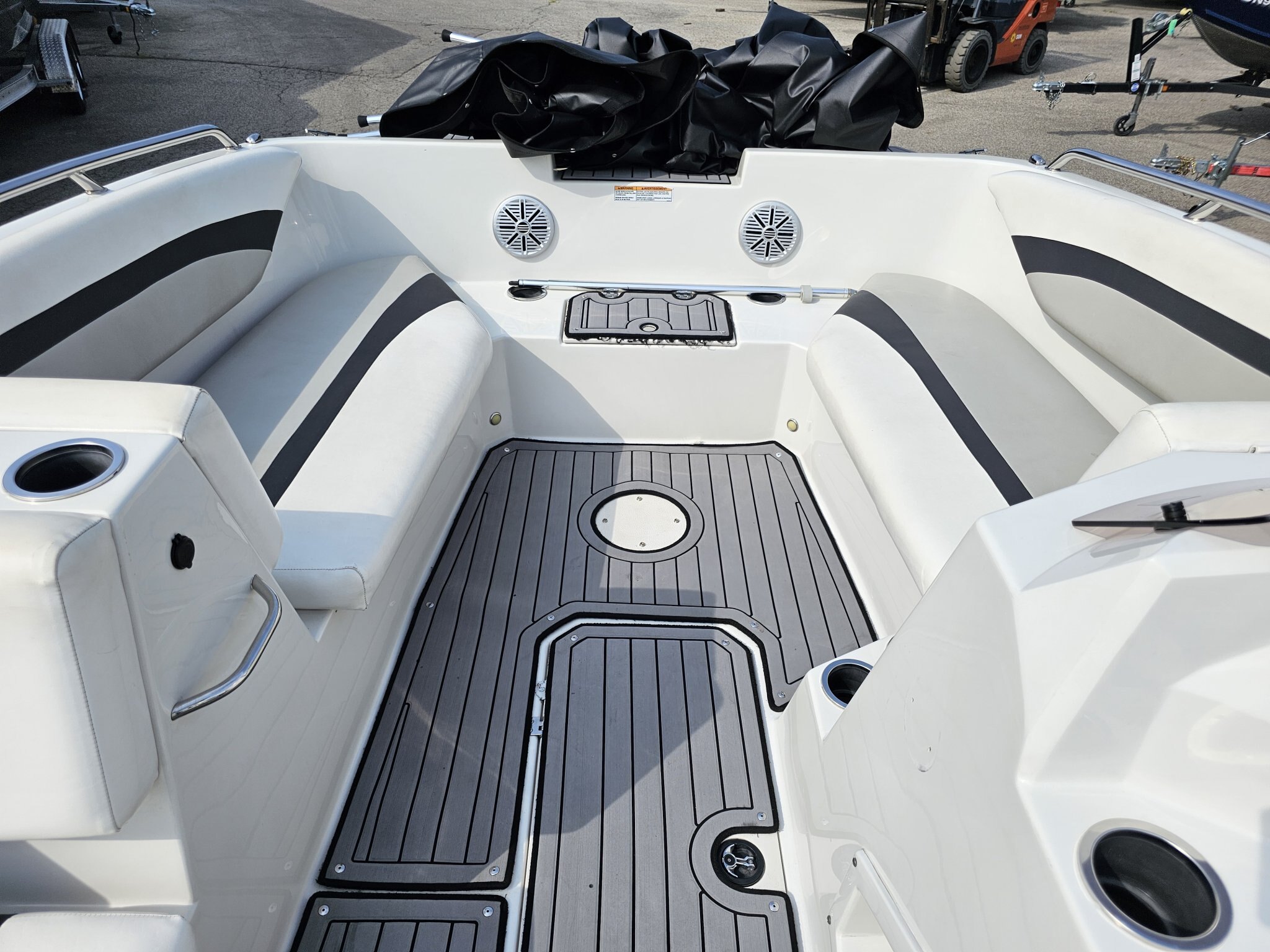 2023 Starcraft SVX 171 W/ 115 HP YAMAHA 518 HOURS