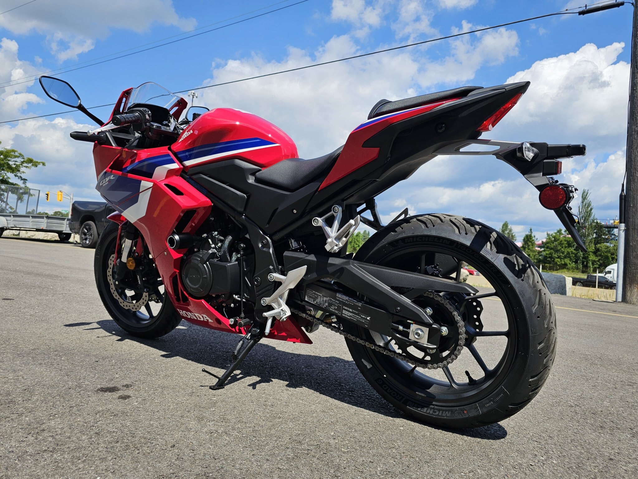 2025 Honda CBR500R ABS 710 KM