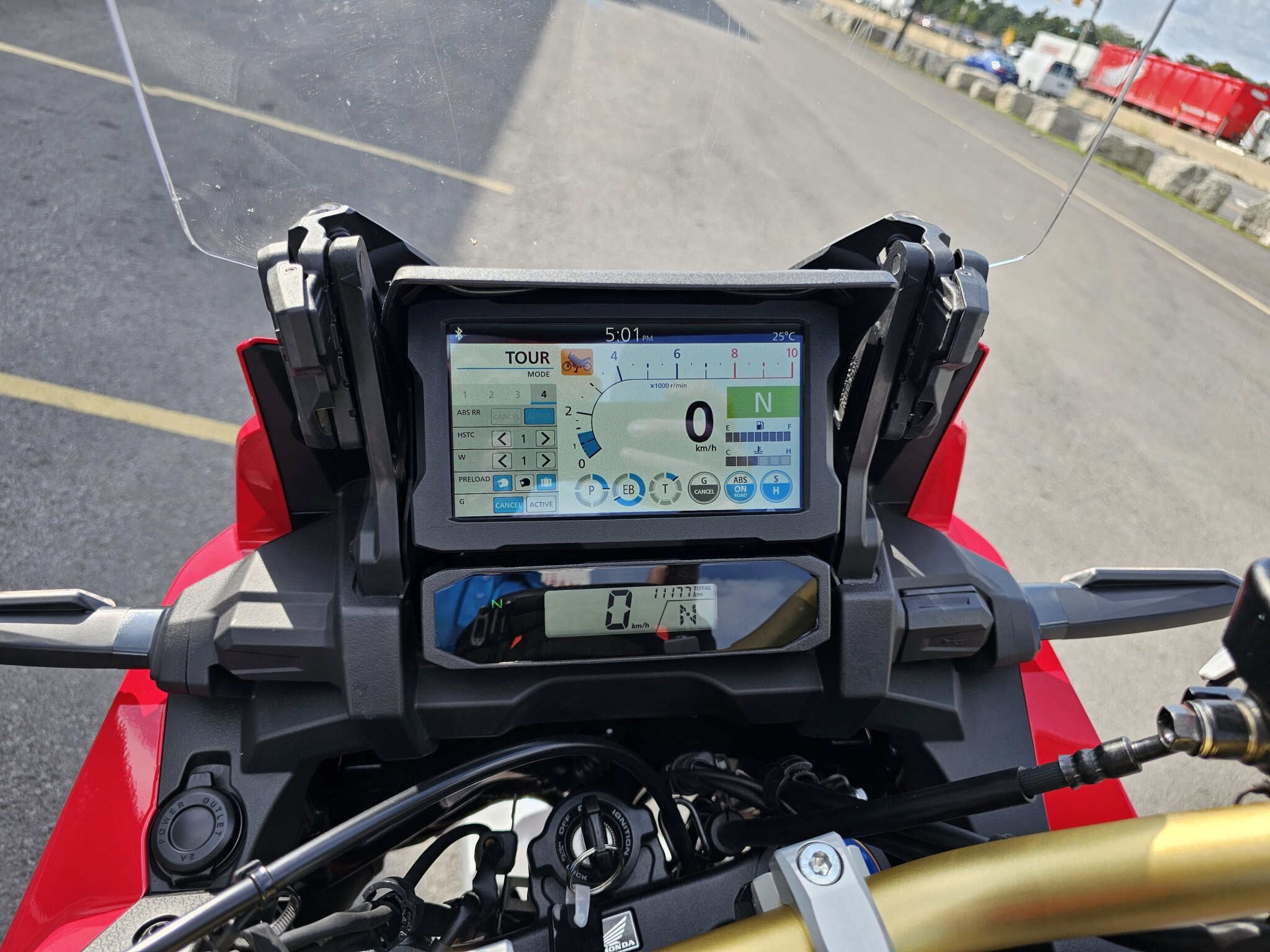 2026 Honda Africa Twin Adventure Sports ES DCT 11,177 KM