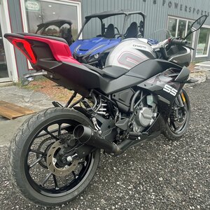 2024 CFMOTO Sport 300SS Nebula Black