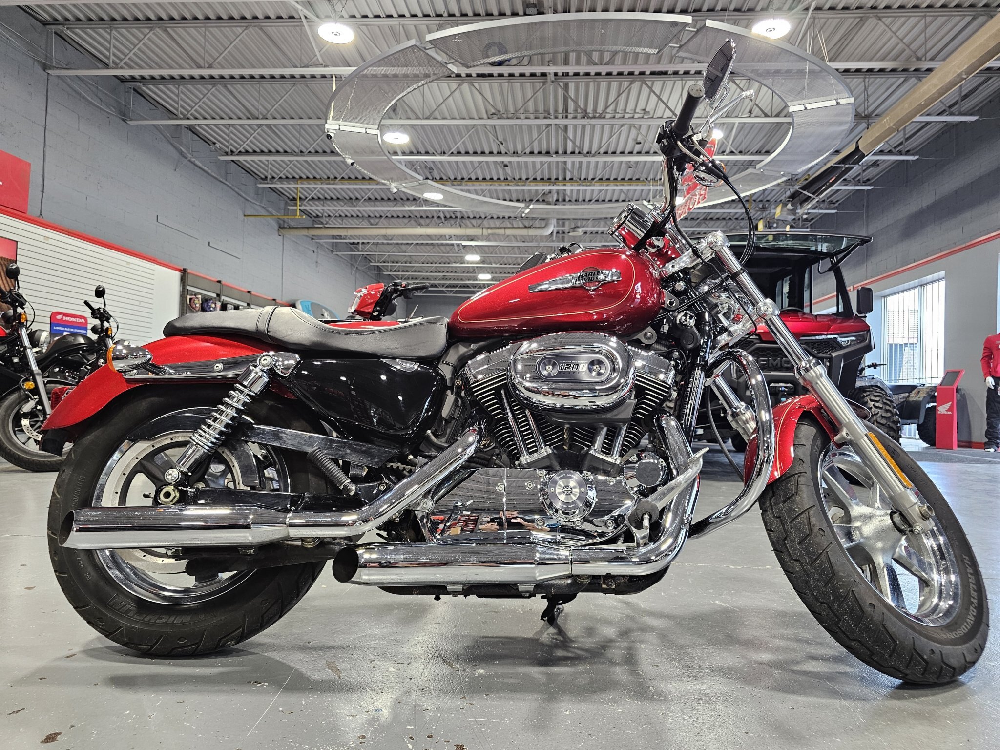 2012 HARLEY DAVIDSON SPORTSTER 1200 CUSTOM 18,293 KM