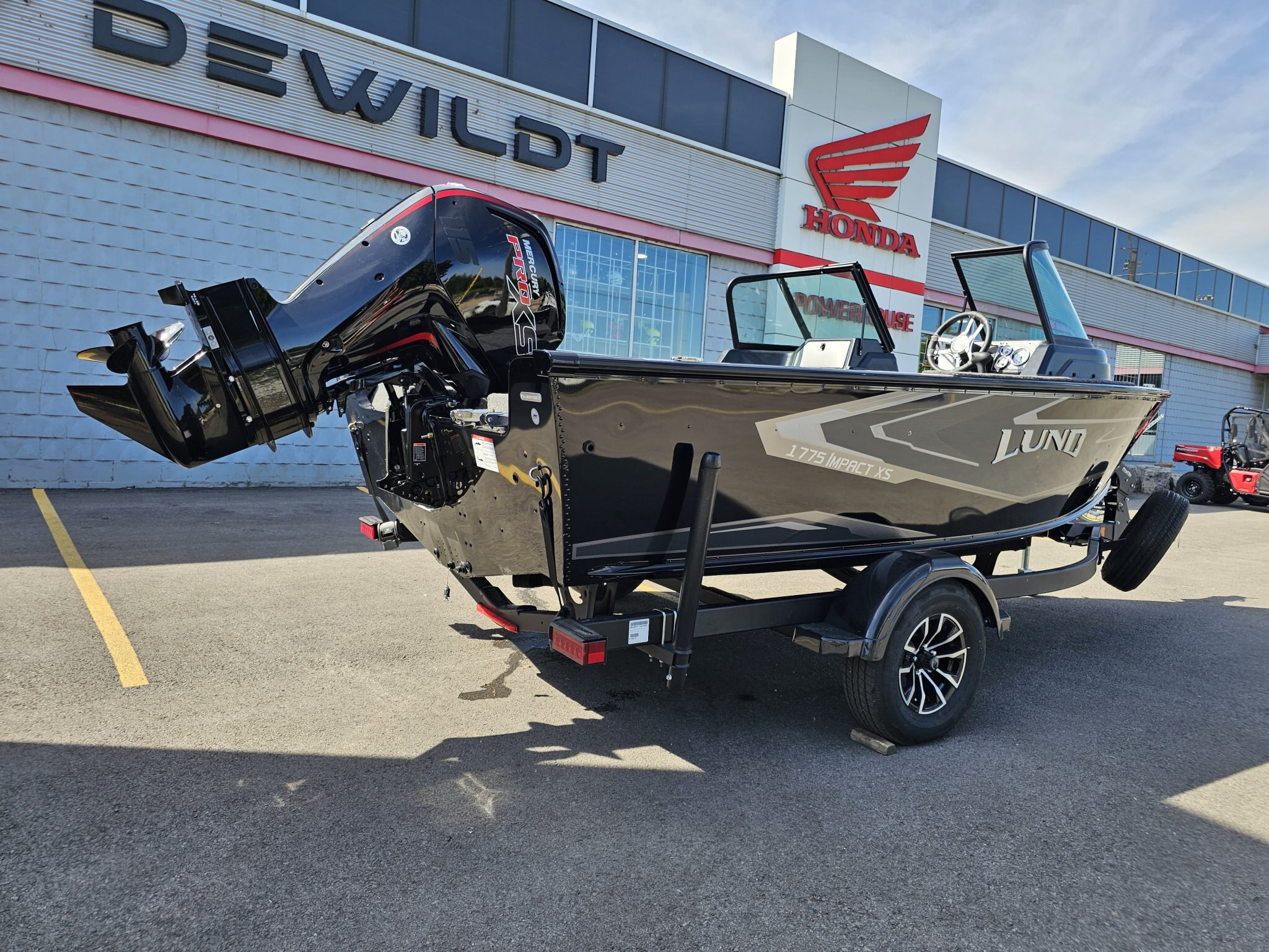 Lund 220 Heavy Gauge Pro sport