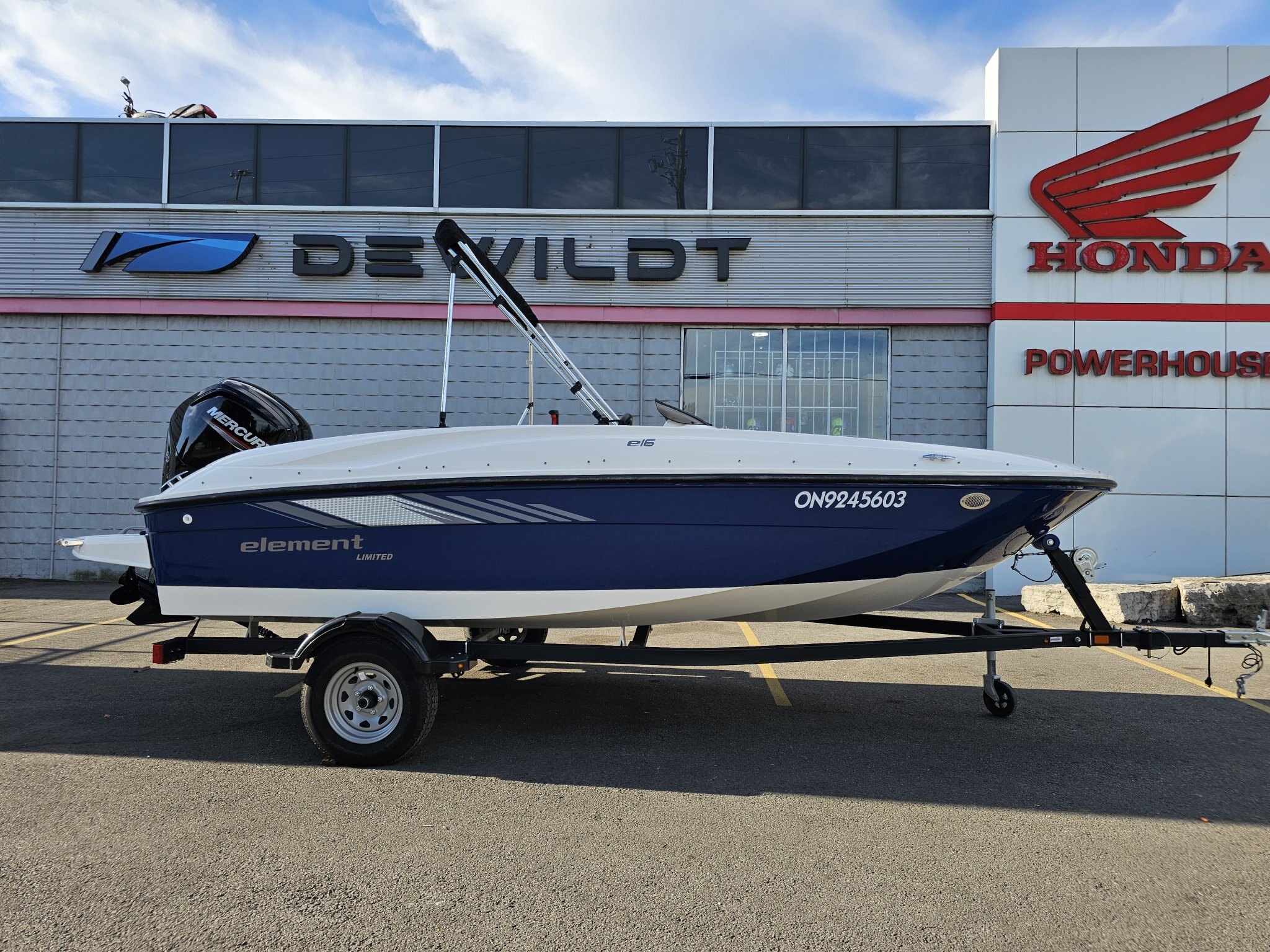 2023 Starcraft Marine SVX 191 OB W/115HP YAMAHA