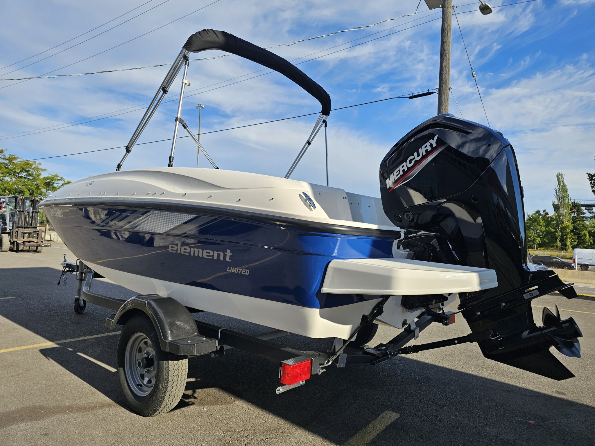 2023 STARCRAFT SVX 231 W/175HP YAMAHA