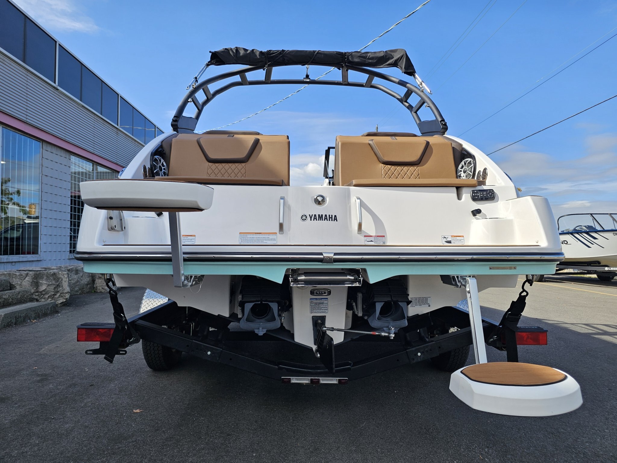 2025 Starcraft SVX 210 IO W/ 4.5L MERCRUISER 250 HP