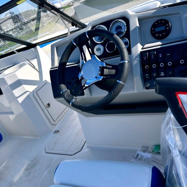 2023 Starcraft Marine SVX 210 OB W/150HP YAMAHA